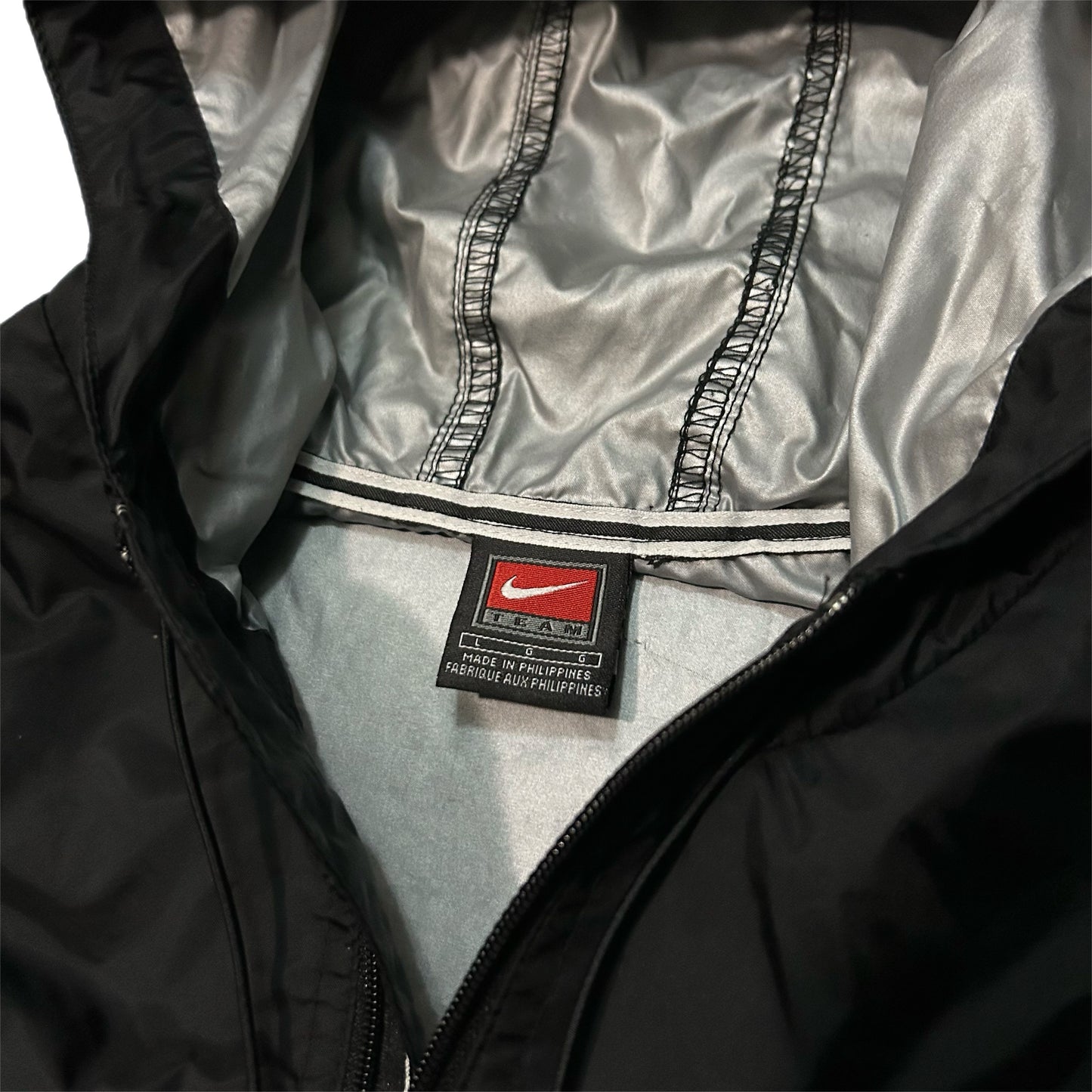(L) Y2K Nike Black Windbreaker