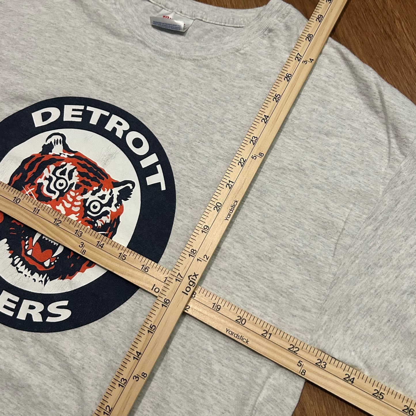 (XL) Vintage MLB Detroit Tigers Logo Grey T-Shirt