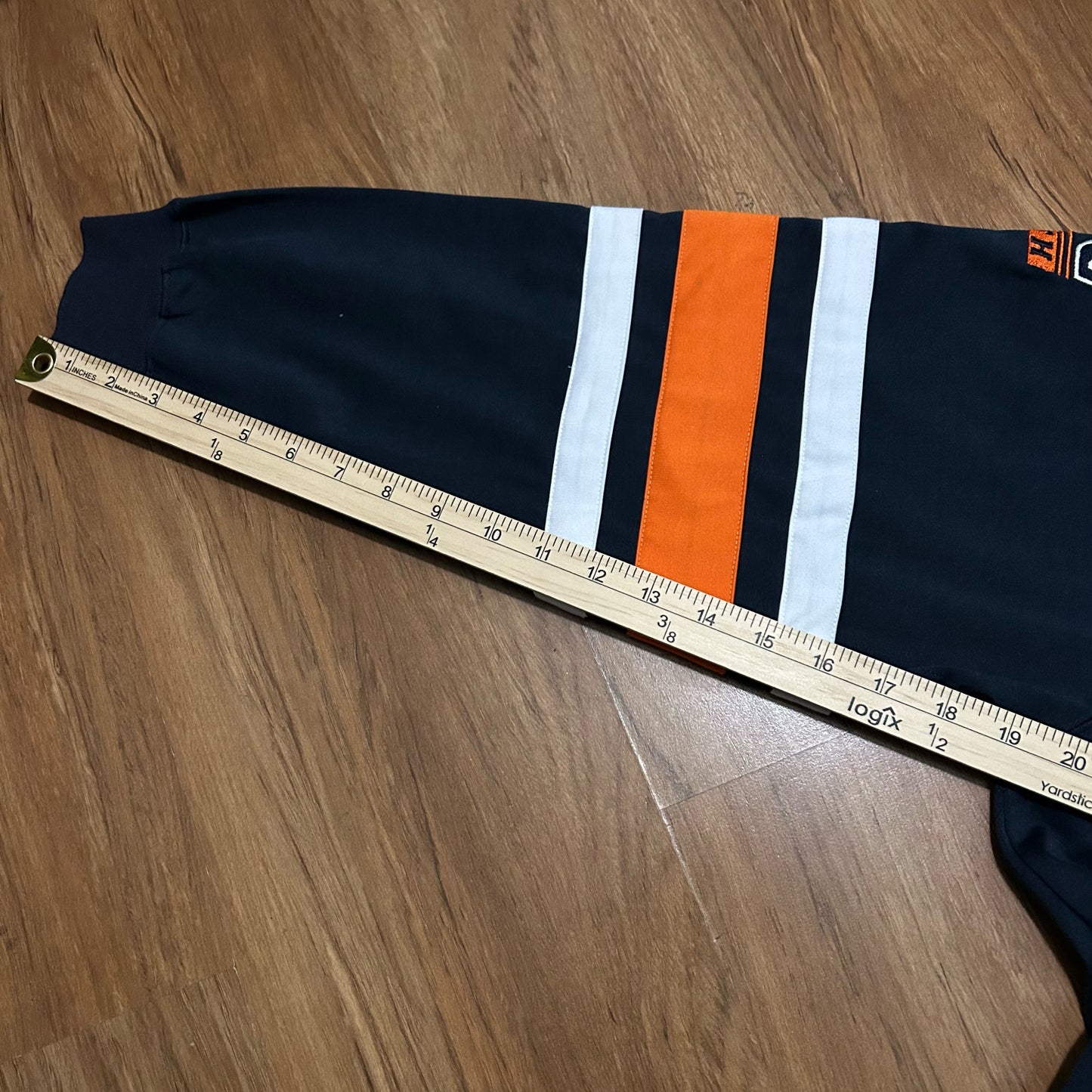 (XL) Chicago Bears NFL Hockey Style Jersey