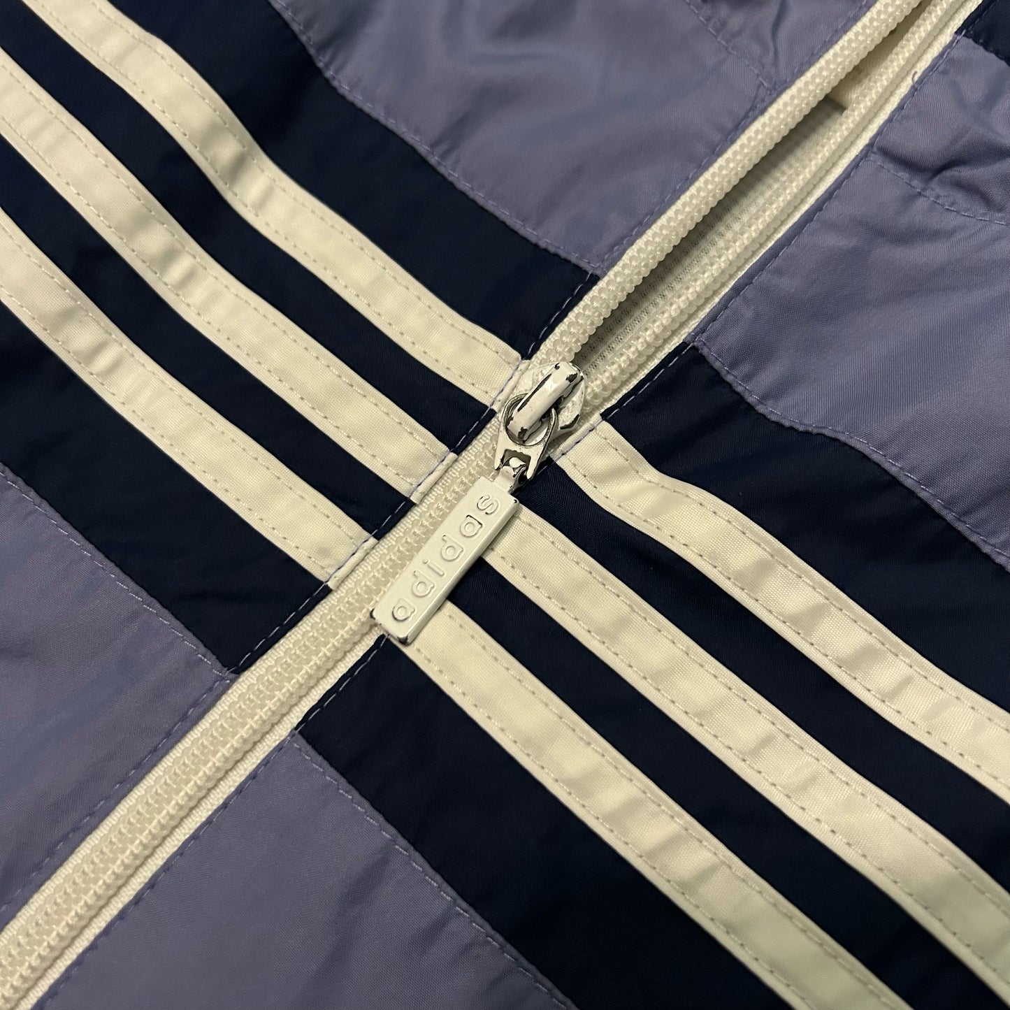 (XL) Vintage Women Adidas 3 Stripes Windbreaker