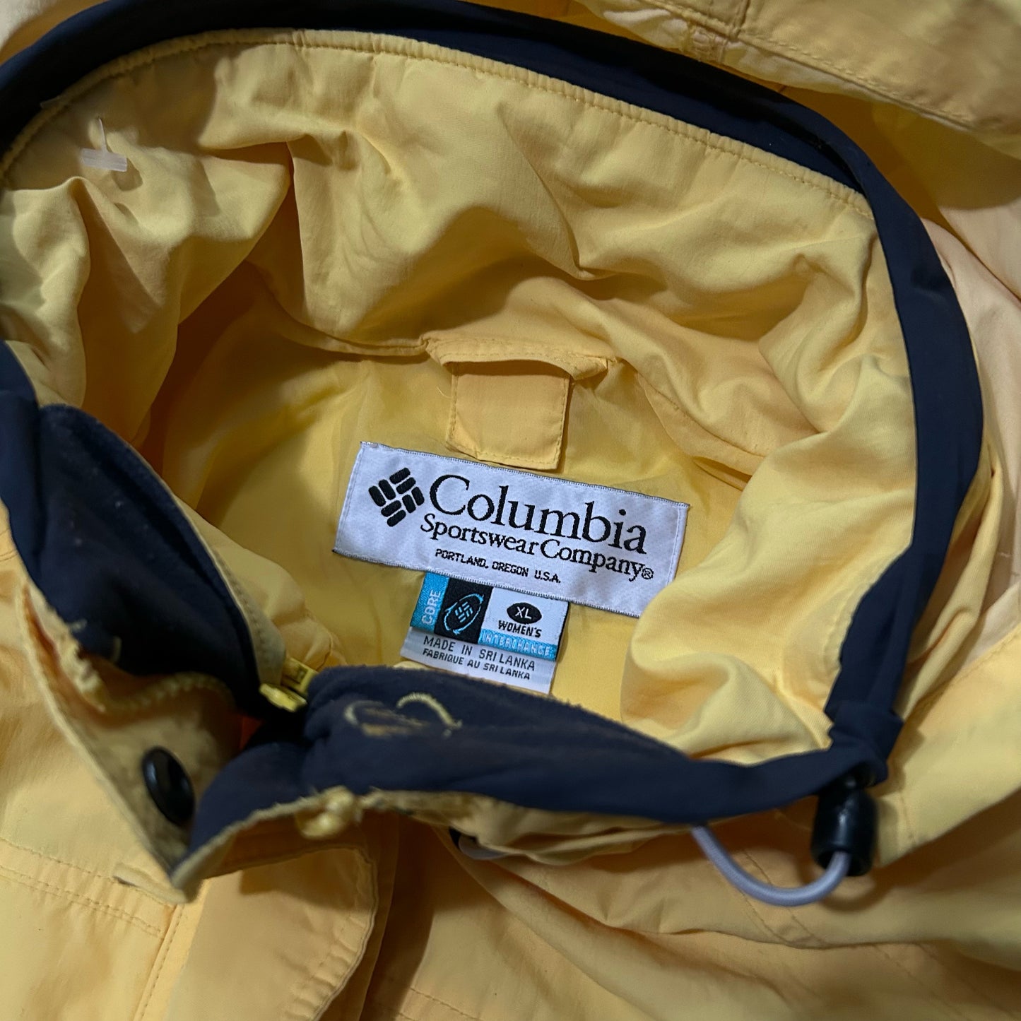 (Woman XL) Vintage Columbia Sportswear Yellow Windbreaker