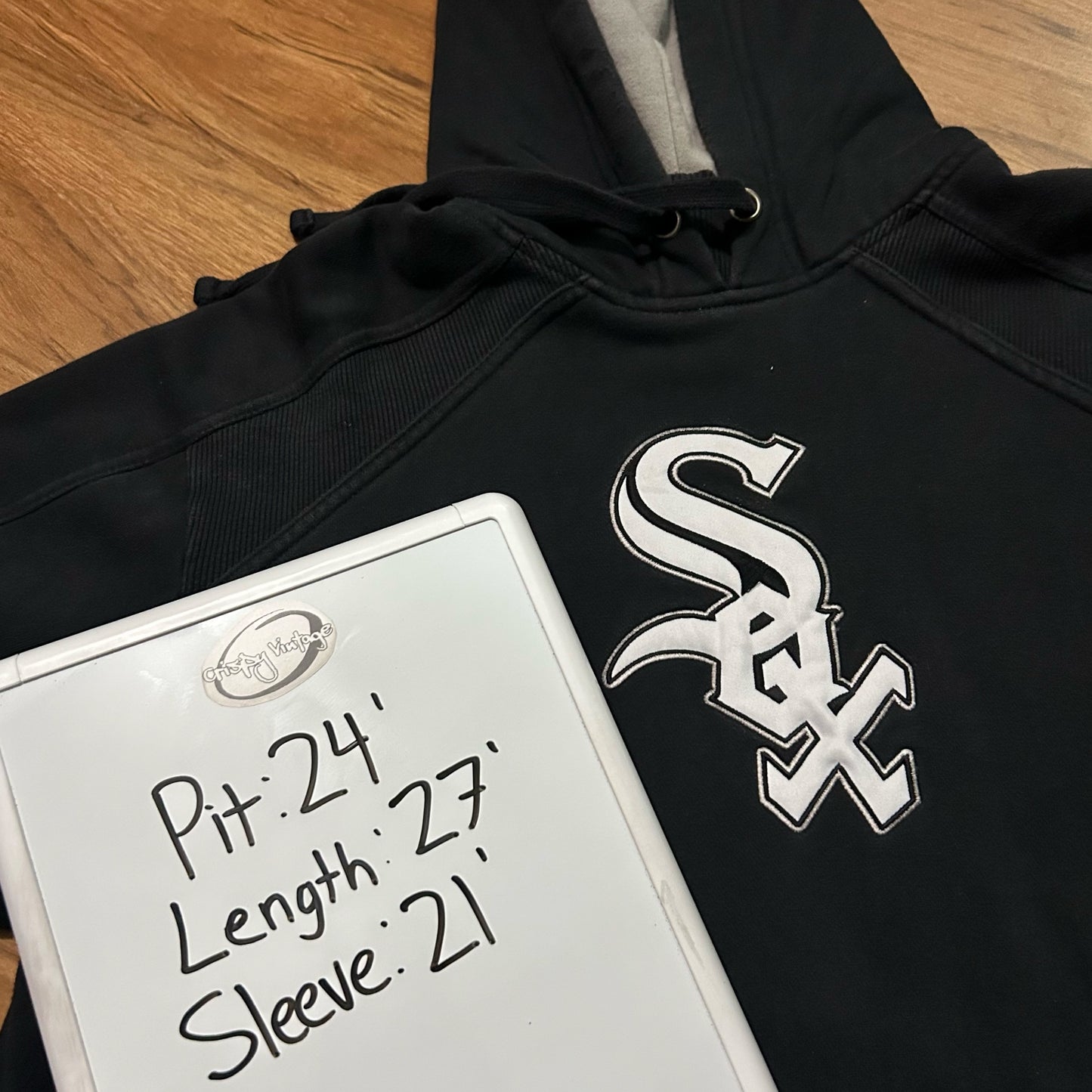 (L) Vintage Retro MLB Chicago White Sox Black Pullover Hoodie