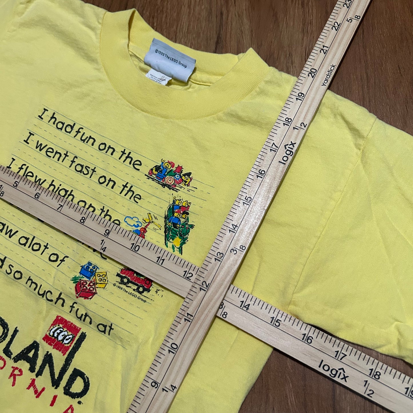 (Kids S) Vintage 90s Legoland California Yellow Graphic T-Shirt