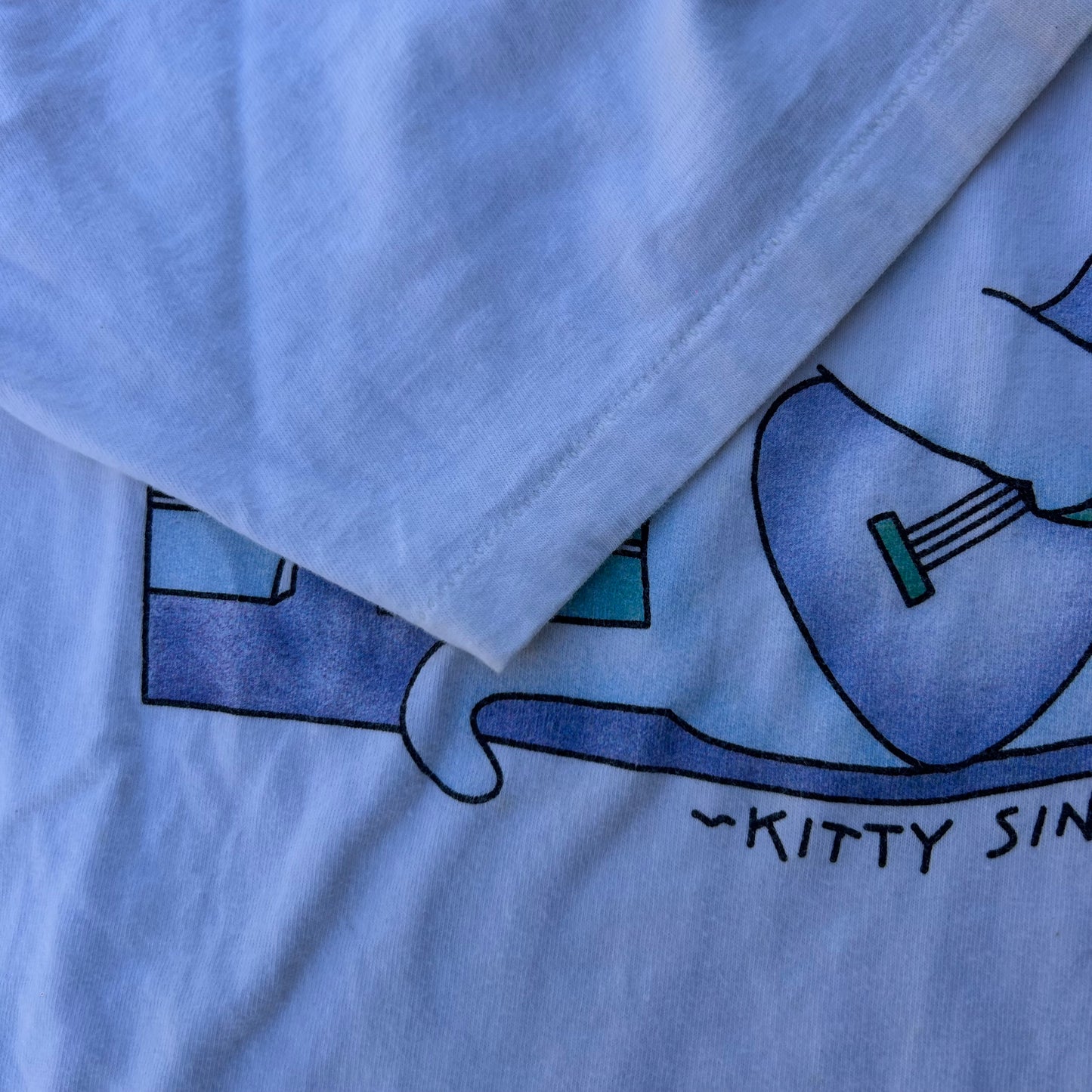 (XL) Vintage Lakestreet Kitty Singing Shirt