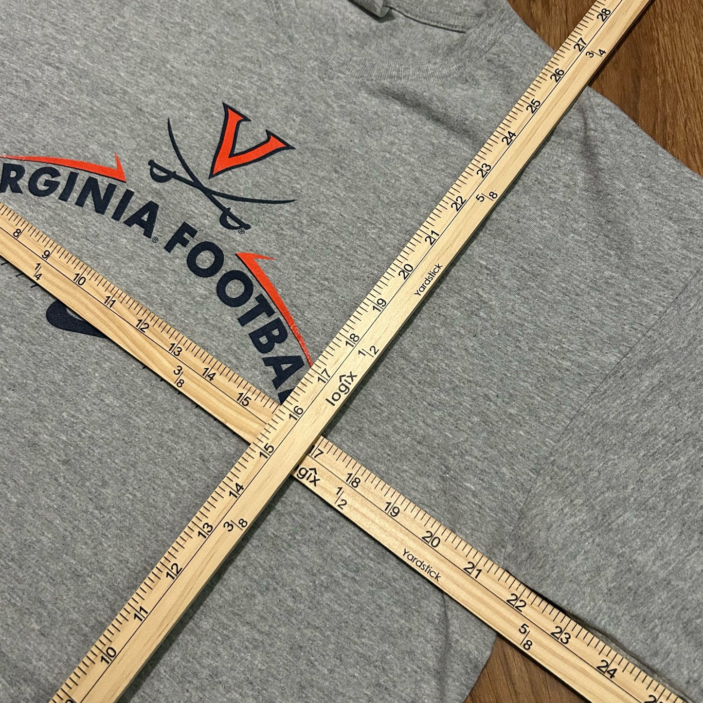 (L) Vintage Y2K Nike Virginia University Football Grey T-Shirt