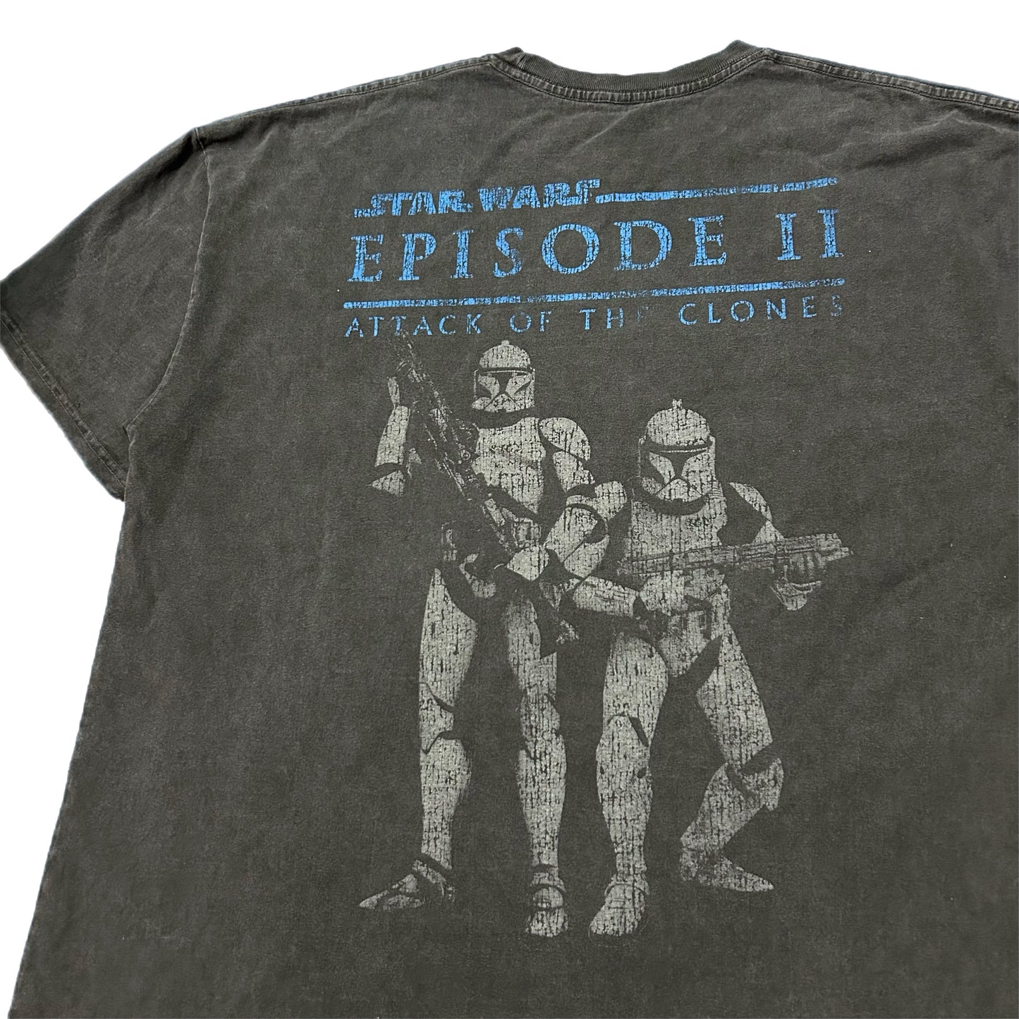 (L) American Thrift Star Wars Attack of The Clones Shirt