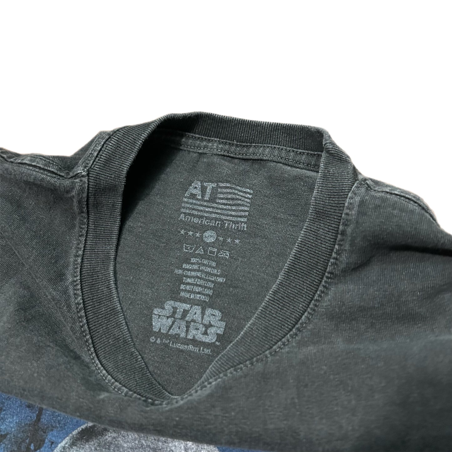 (L) American Thrift Star Wars Attack of The Clones Shirt