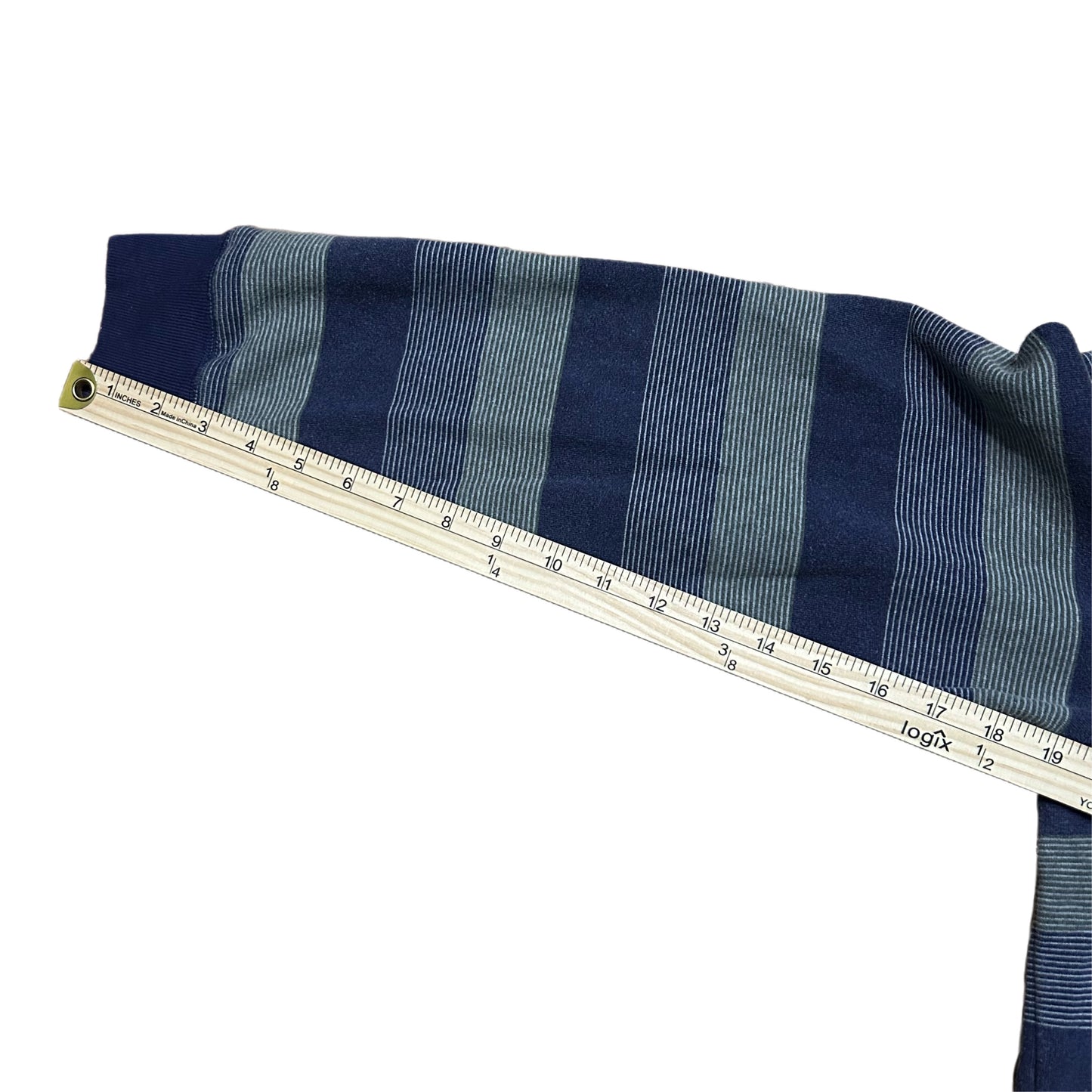 (L) Vintage 2000s Zoo York Striped Purple Pullover Crewneck