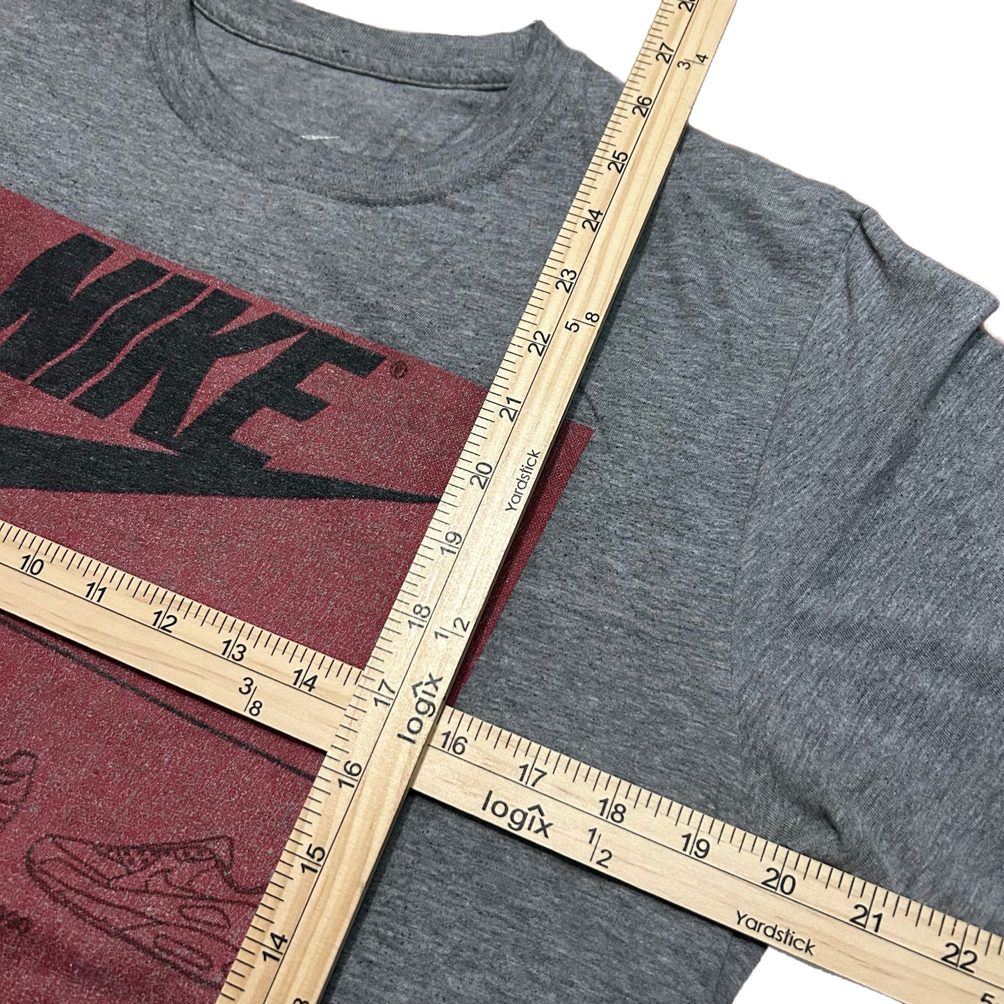 (M) Nike Air Max Brief History Graphic Grey T-Shirt