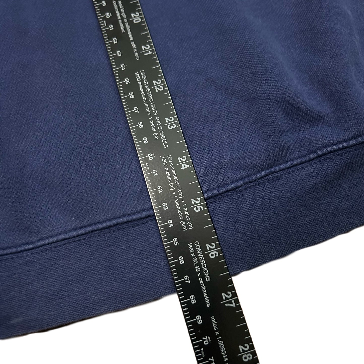 (L) Vintage Disney 'Stitch Experience' Embroidered Navy Blue Crewneck