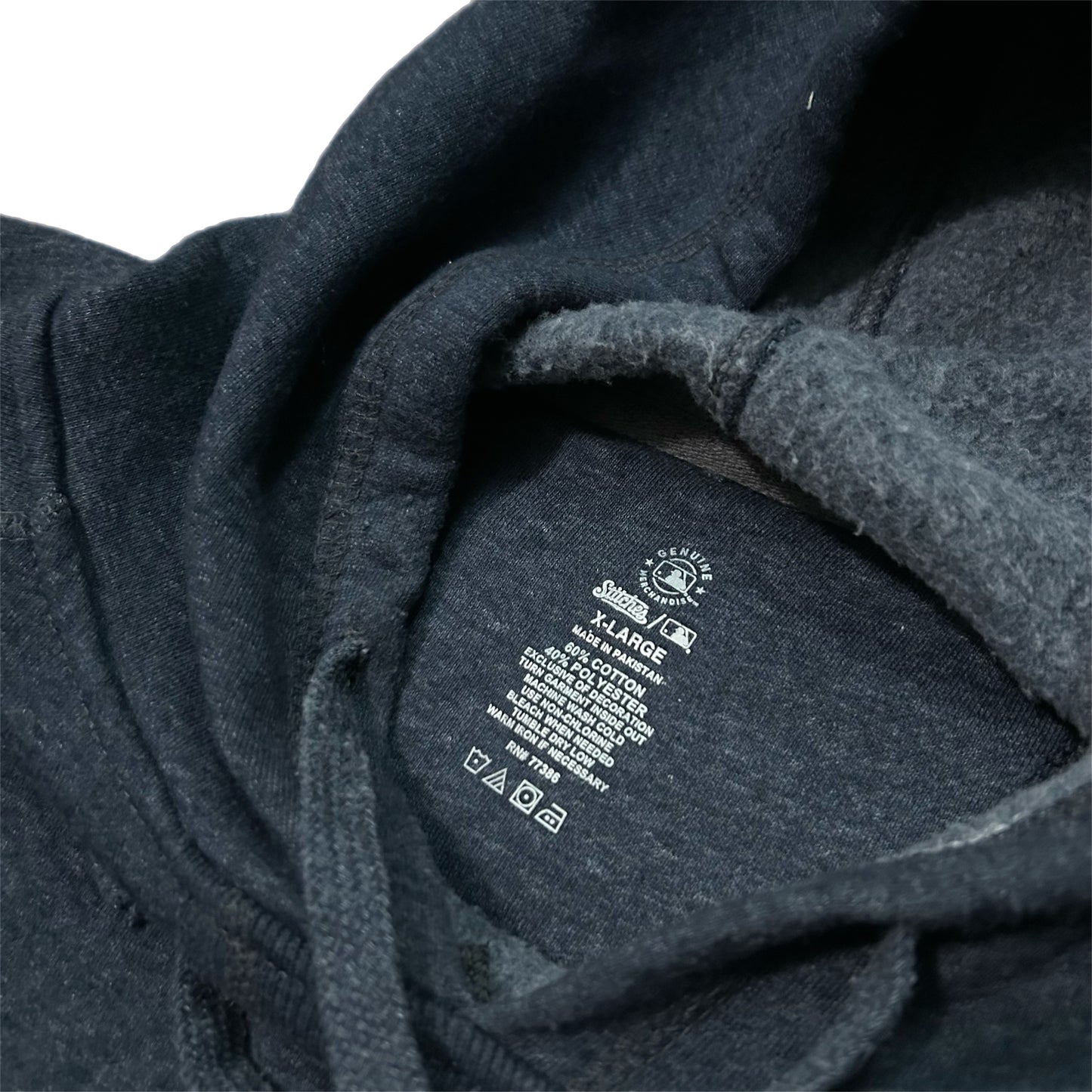 (XL) Stitches New York Yankees Navy Hoodie