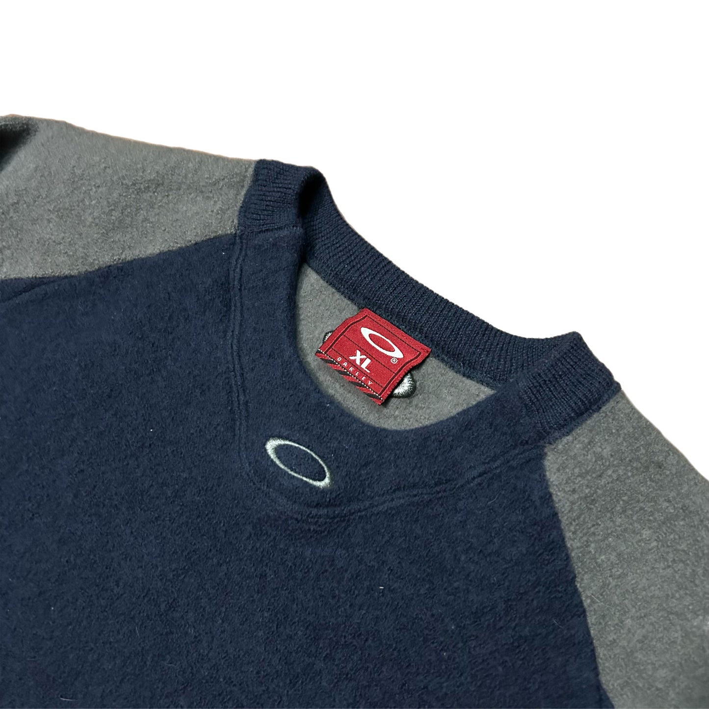 (XL) Y2K Women's Oakley Two-Tone Longsleeve Fleece