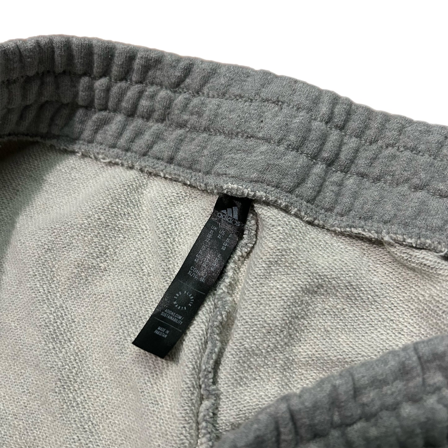 (XL) Adidas 3 Stripes Baggy Grey Sweatpants