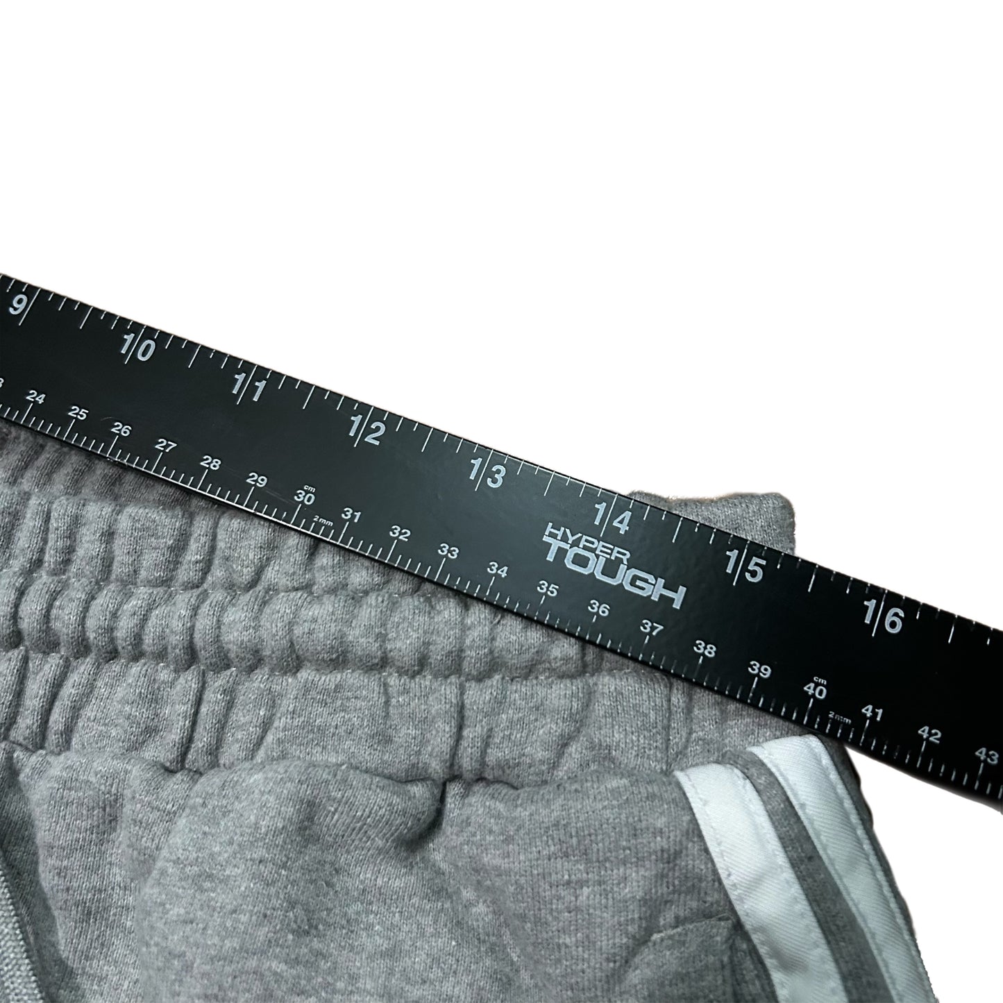 (XL) Adidas 3 Stripes Baggy Grey Sweatpants