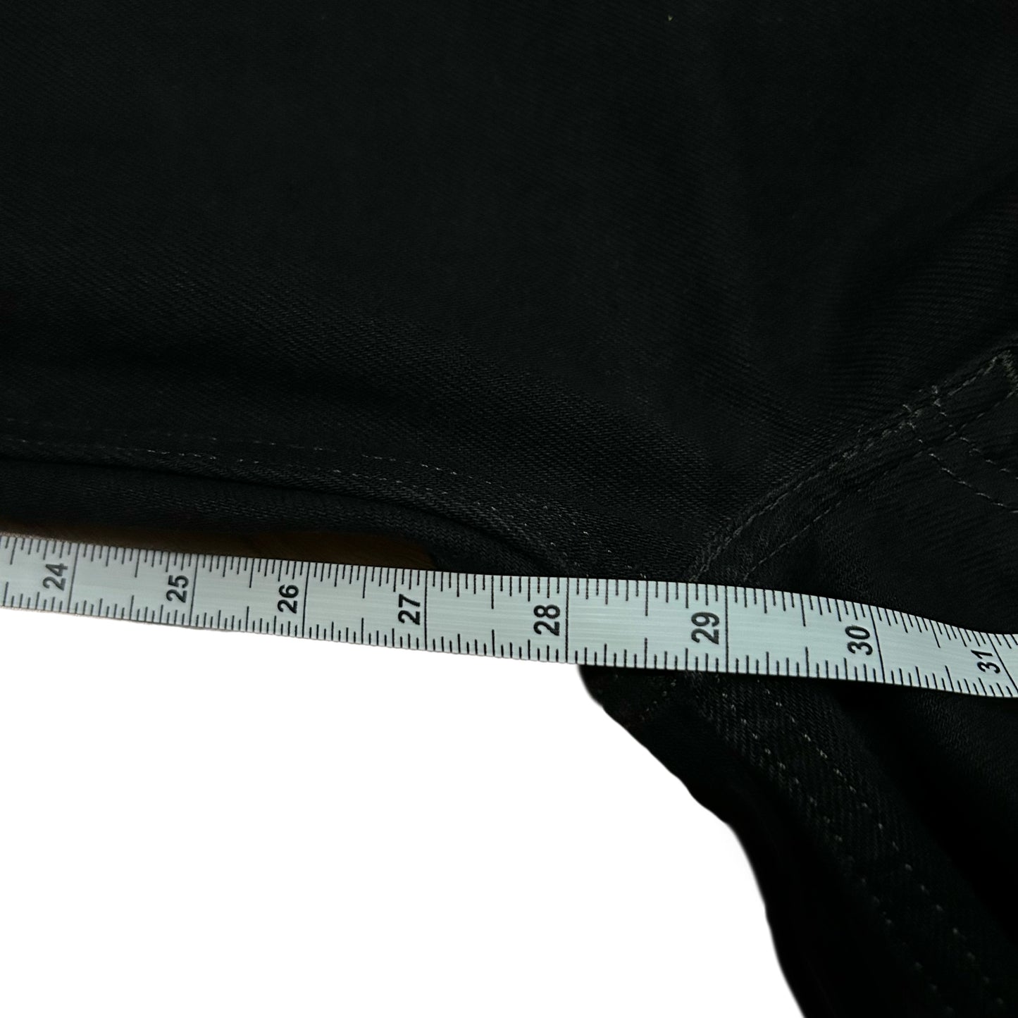 (34) Levi's 550 Loose Fit Black Denim Jeans