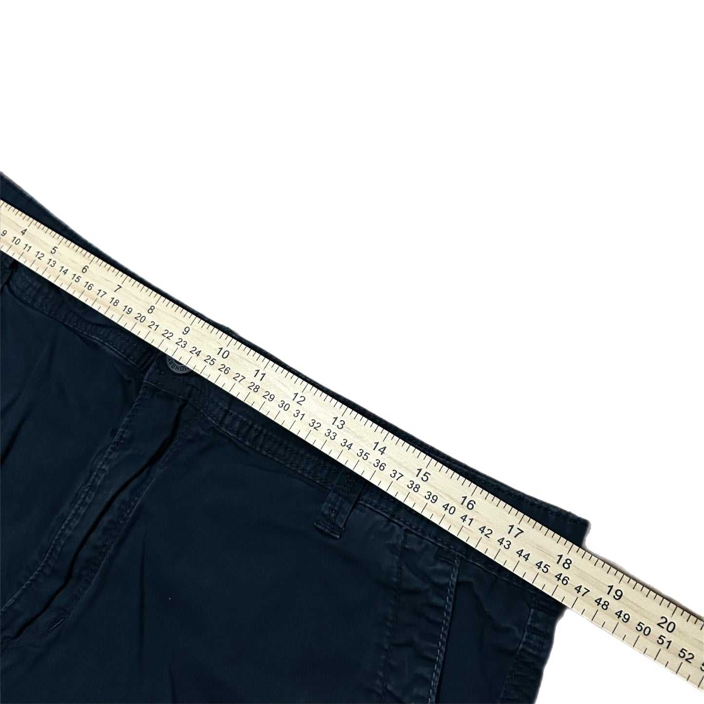 (36) Y2K Union Bay Navy Cargo Shorts