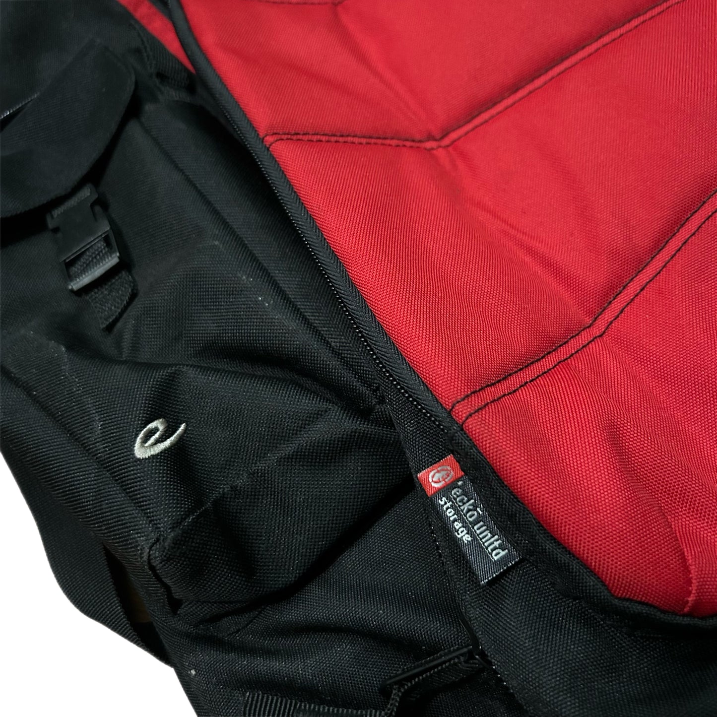 (OS) Y2K Ecko Unltd Messenger Sling Red Bag