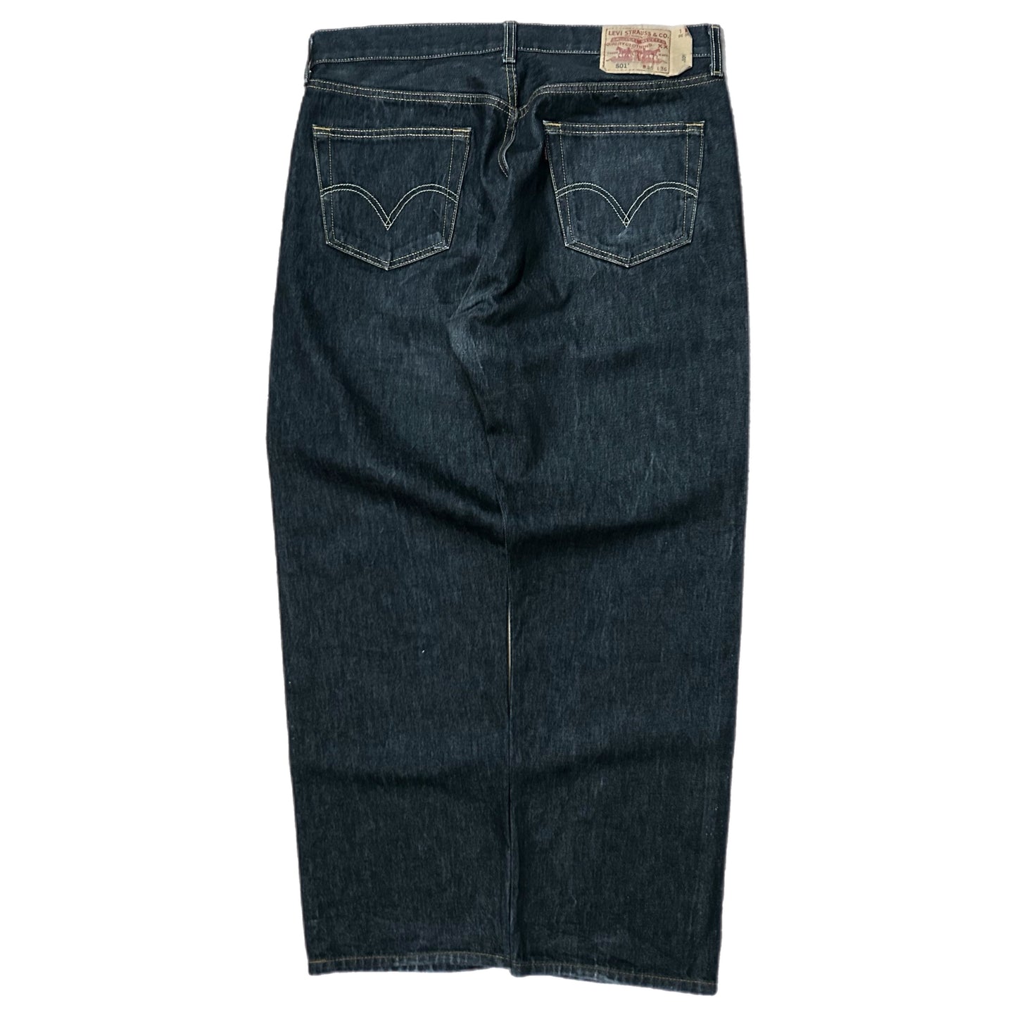 (36) Levi's 501 Dark Wash Relaxed Denim Jeans