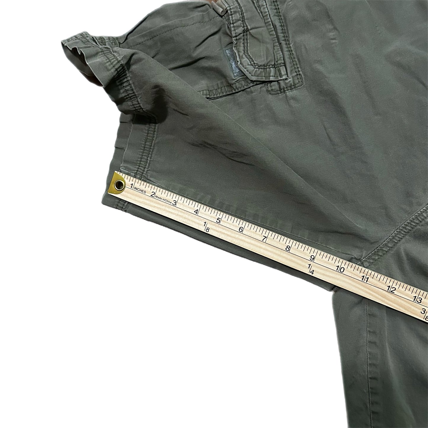 (36) Union Bay Olive Cargo Shorts