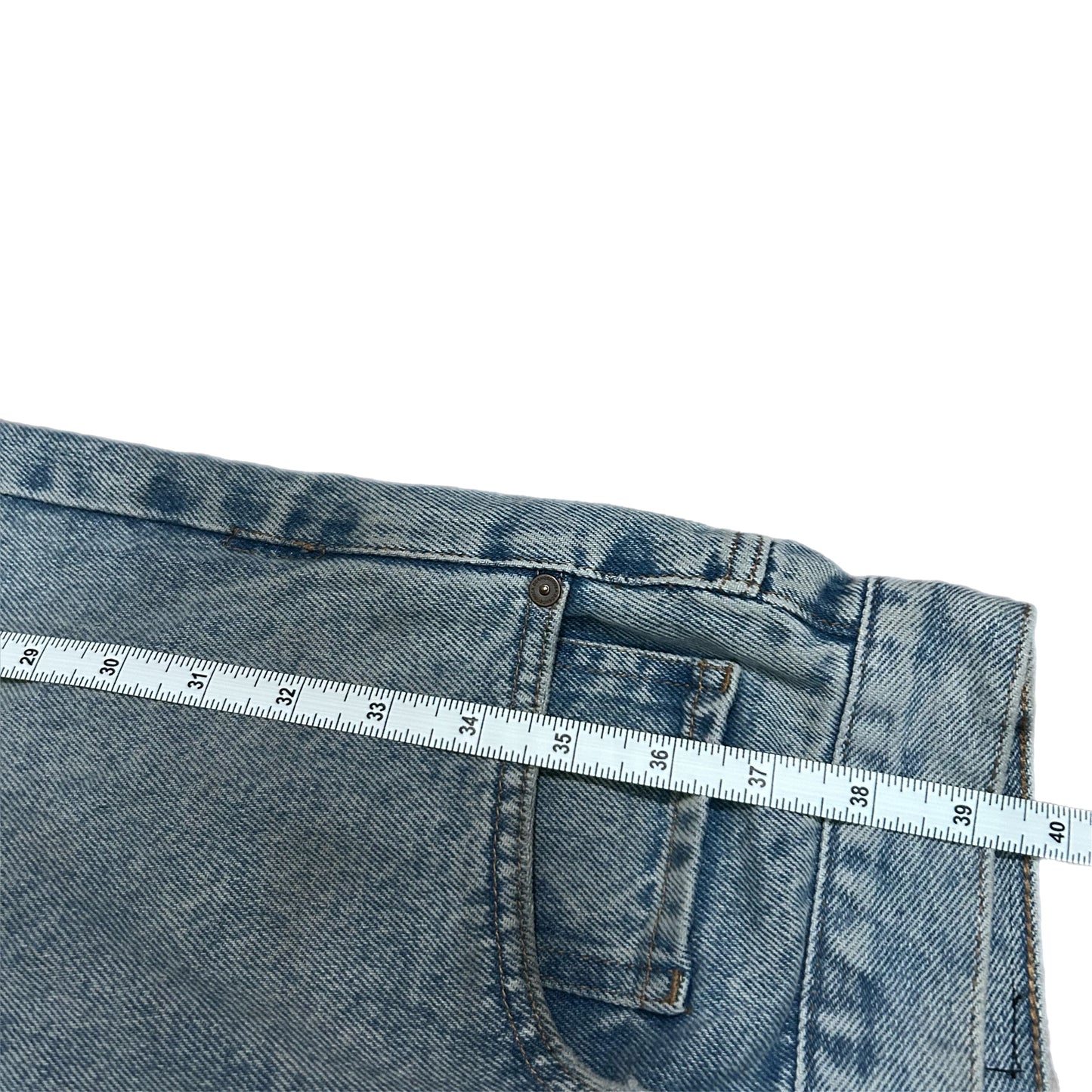 (32) Y2K DC Baggy Light Wash Denim