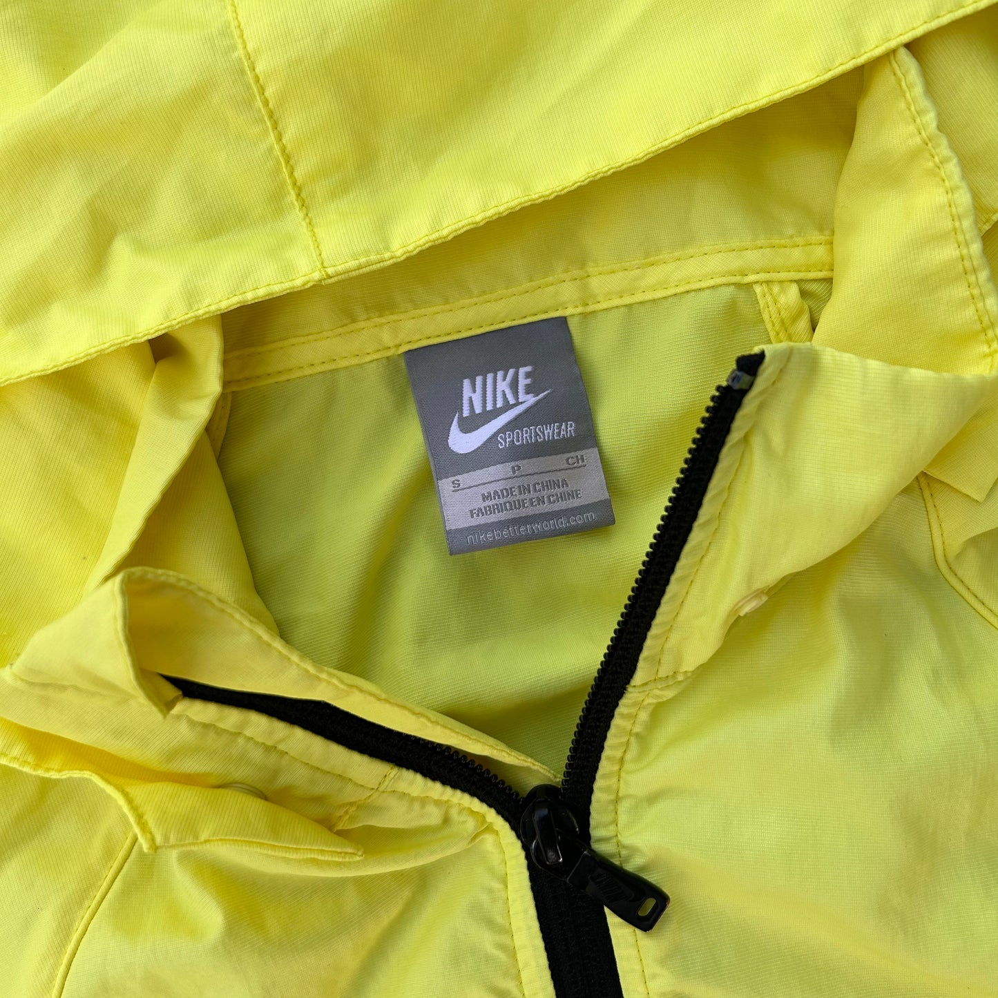 (S) Y2K Yellow Nike Windbreaker Jacket