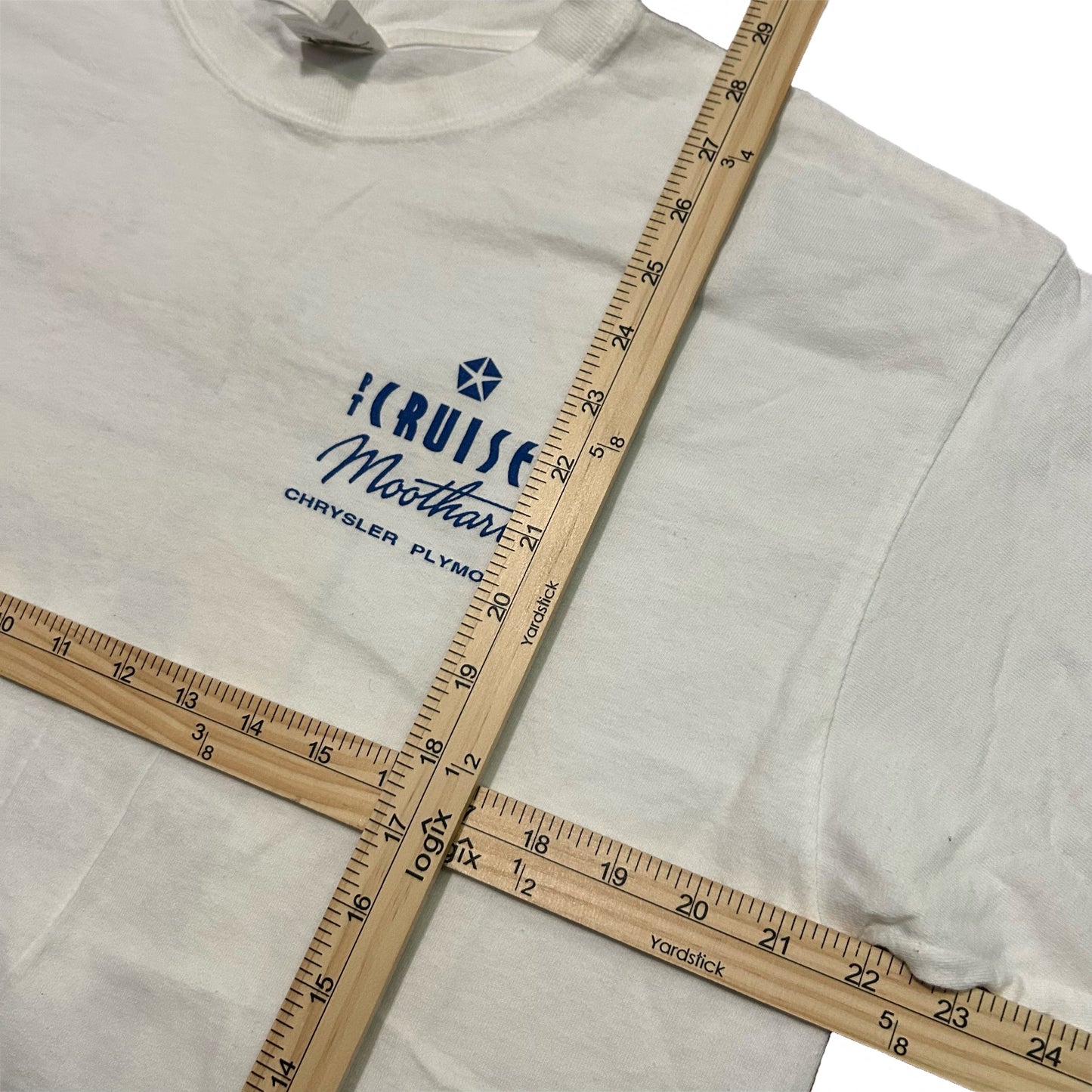 (L) 2001 Chrysler Beach Cruiser White T-Shirt