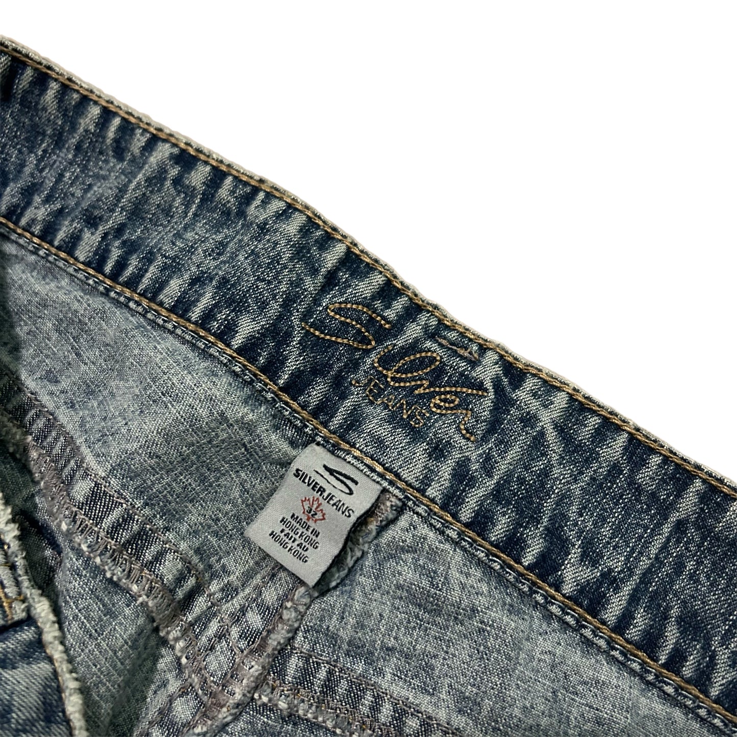(32) Y2K Silver Jeans Flare Denim