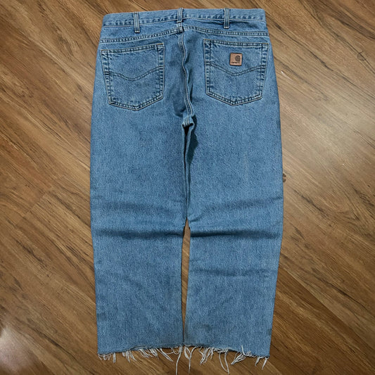 (34) Carhartt Traditional Fit Tapered Denim Jeans