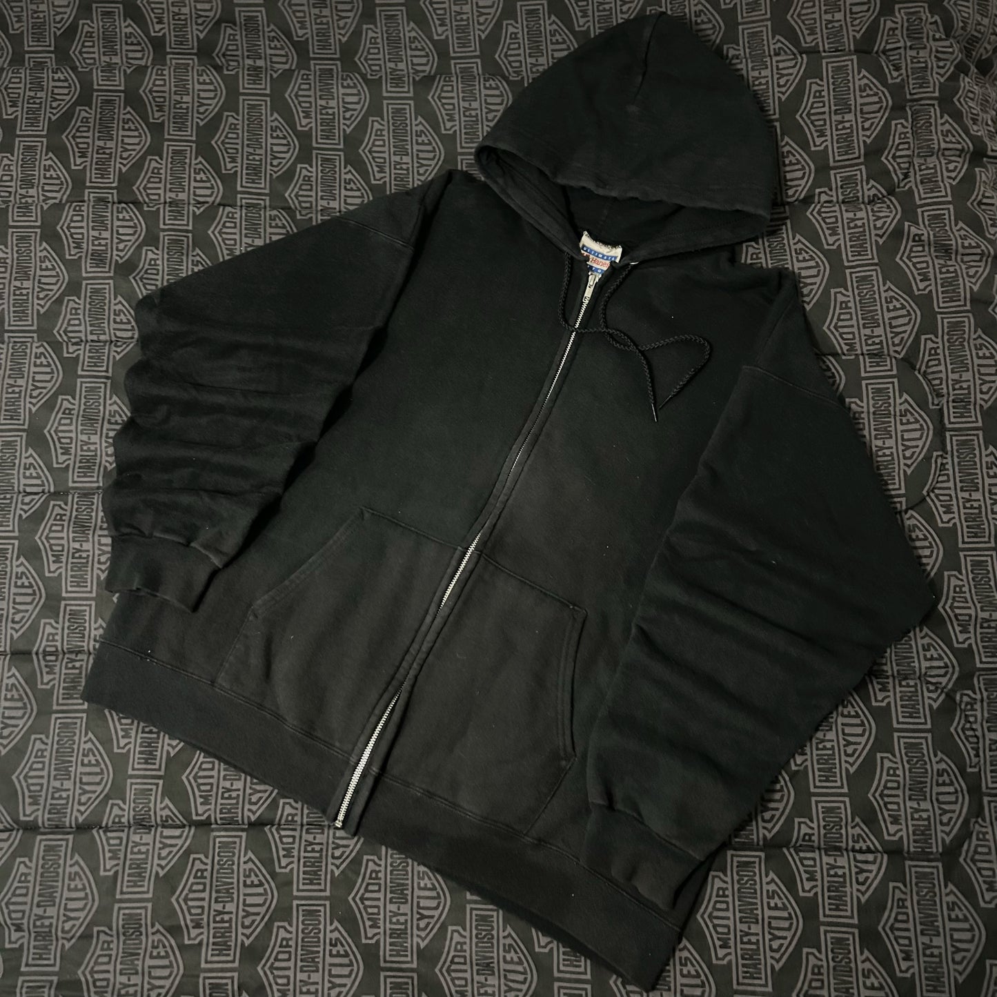 (L) Vintage Hanes Ultimate Cotton Black Full Zip Essential Hoodie