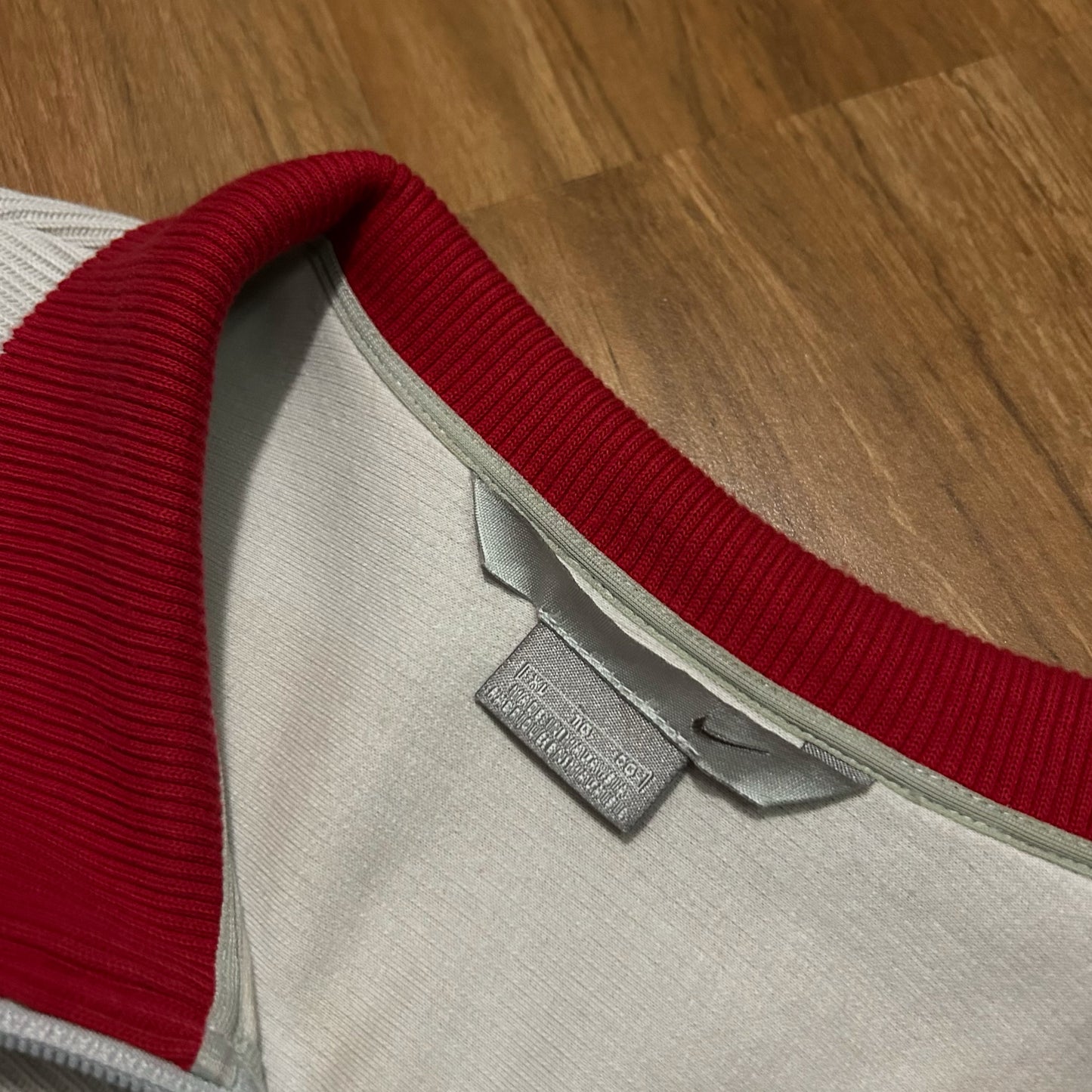 (XL) Vintage Y2K Nike Collared White Red Full Zip Track Jacket