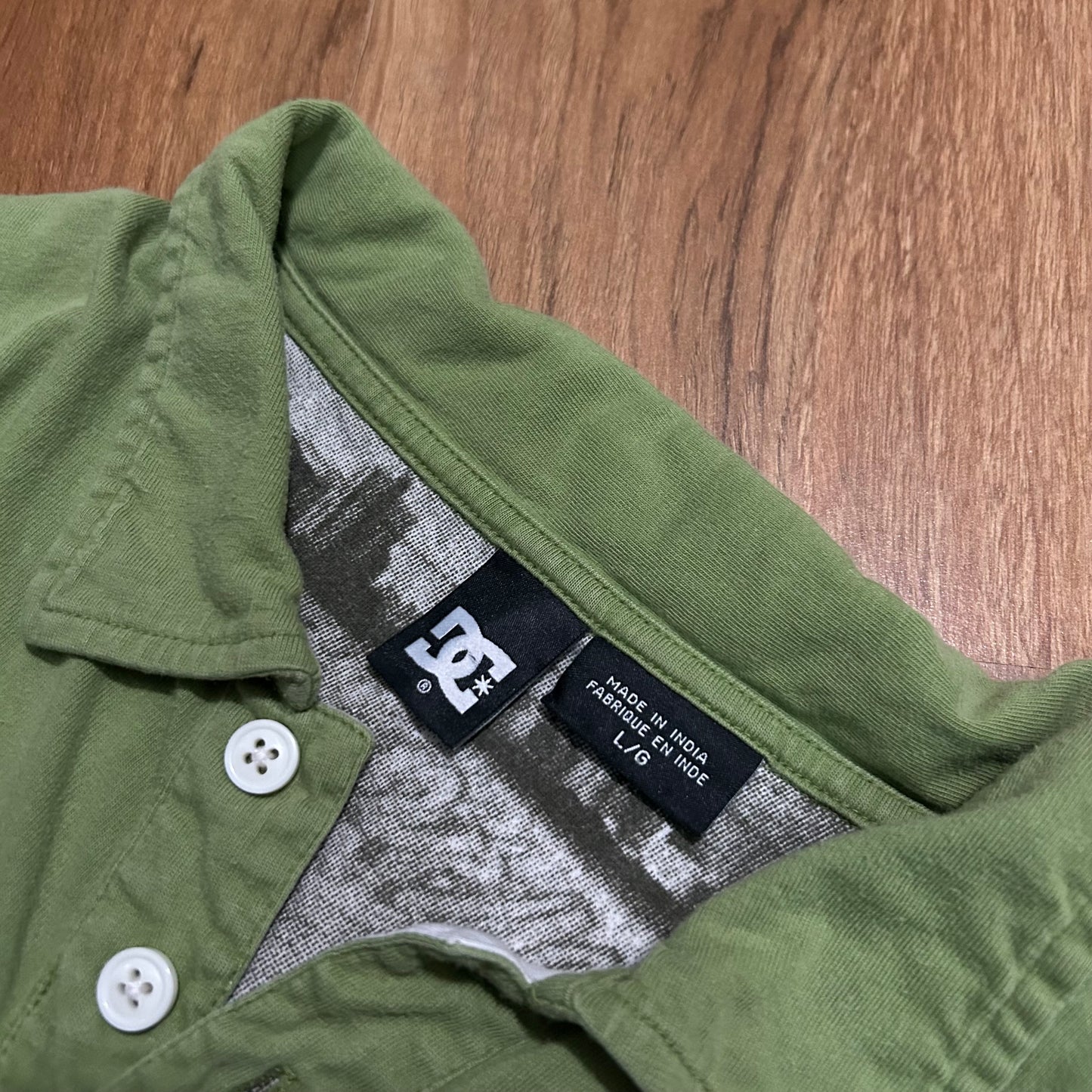(L) Y2K D&C Shoes Striped Green Longsleeve T-Shirt