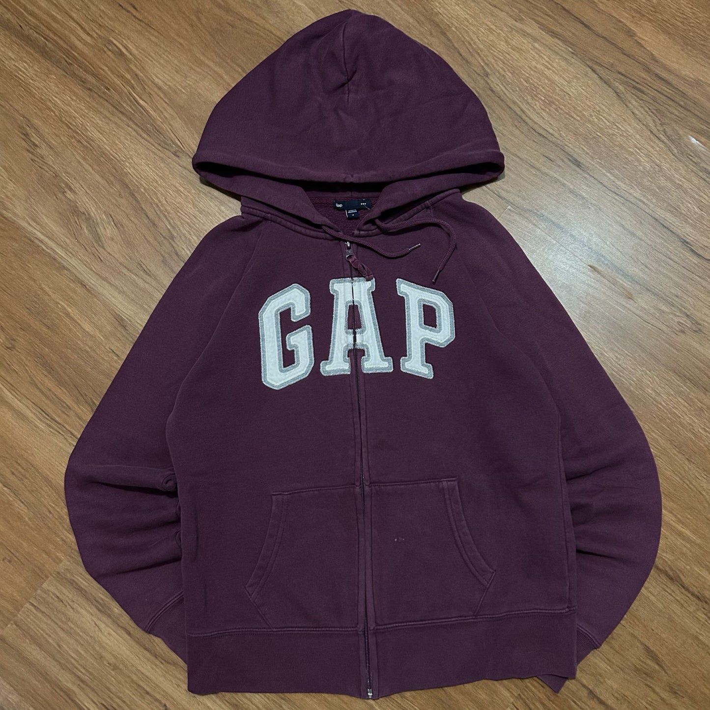 (S) Retro GAP Magenta Zip-Up Hoodie