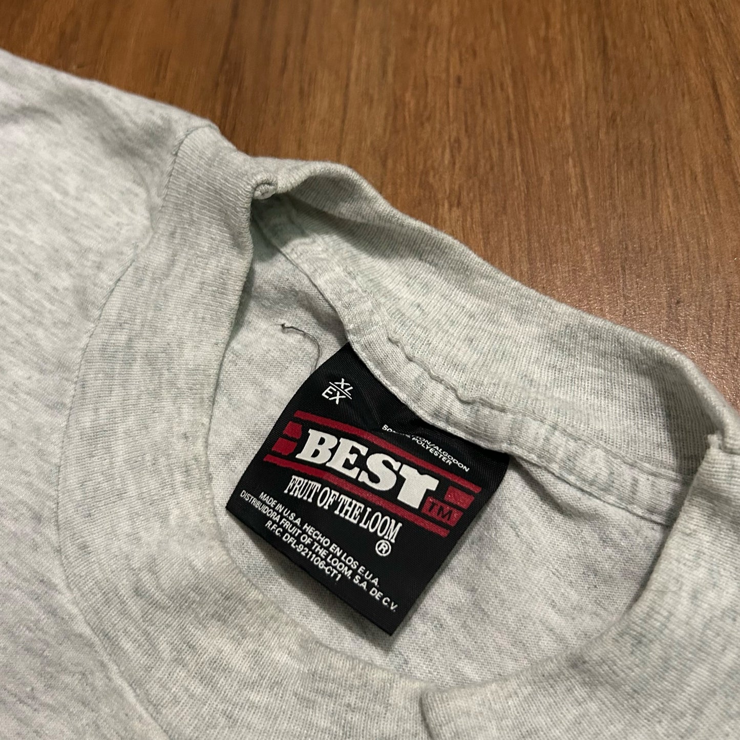 (XL) Vintage 90s Original Penguin by Munsingwear Crew Graphic T-Shirt