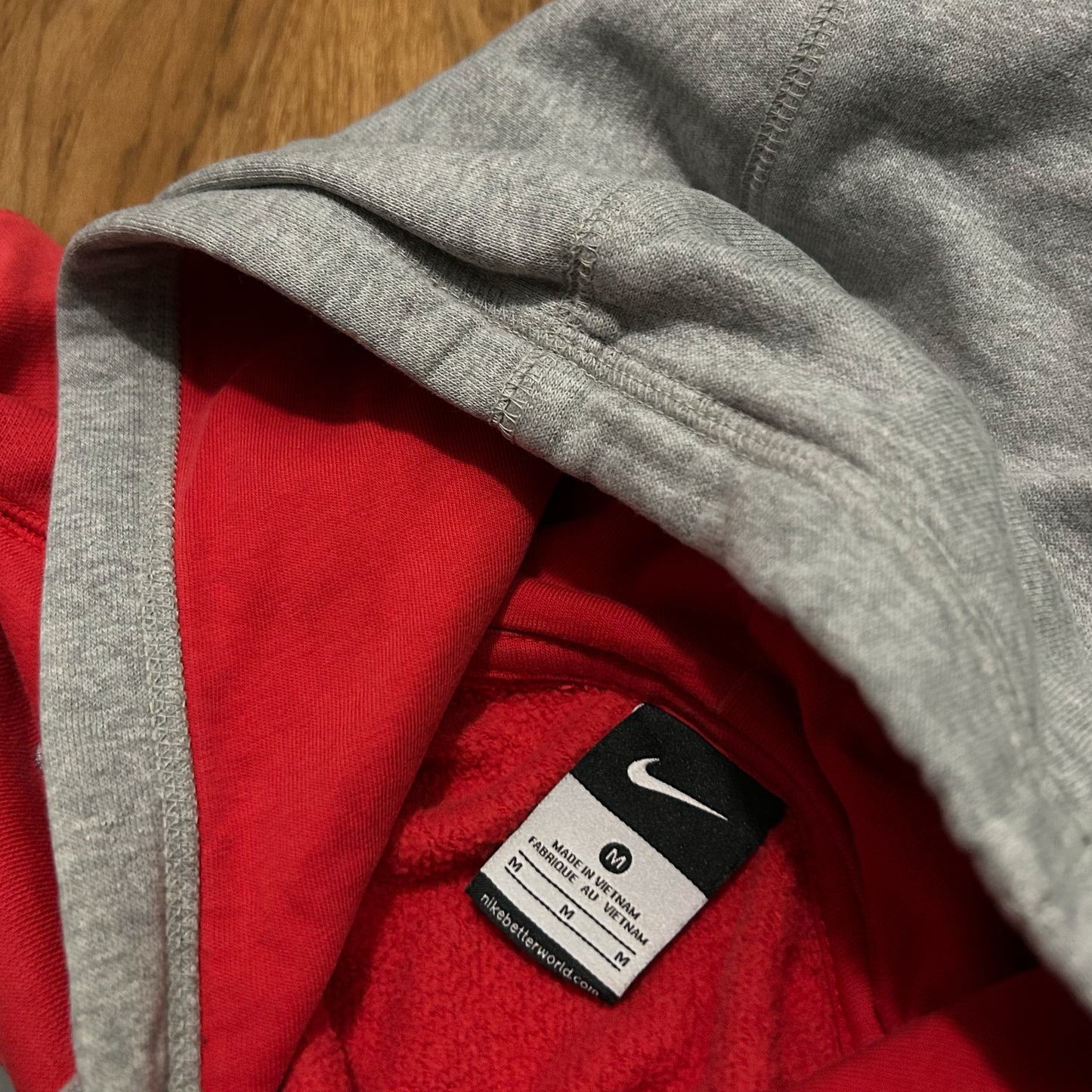 (M) Nike Sportwear UNLV Rebels Soccer Red Grey Striped Pullover Hoodie
