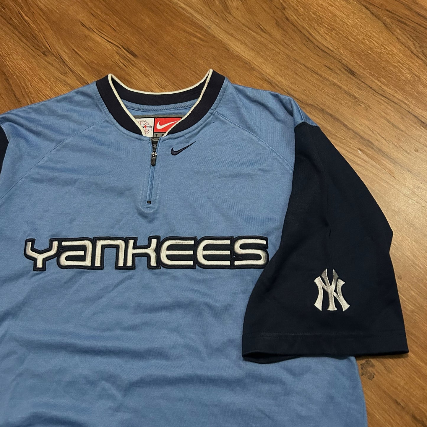 (M) Vintage 90s Nike MLB New York Yankees Baseball Short Sleeve 1/4 Blue T-Shirt