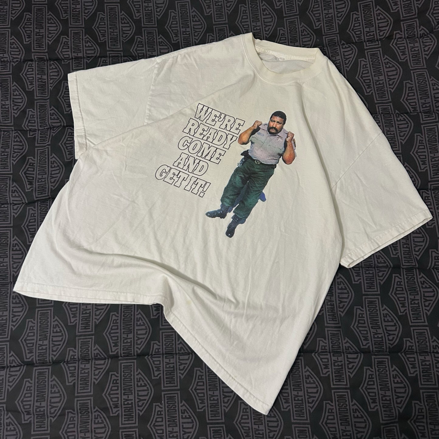 (L/XL) Vintage California Correctional Peace Officer White Graphic T-Shirt