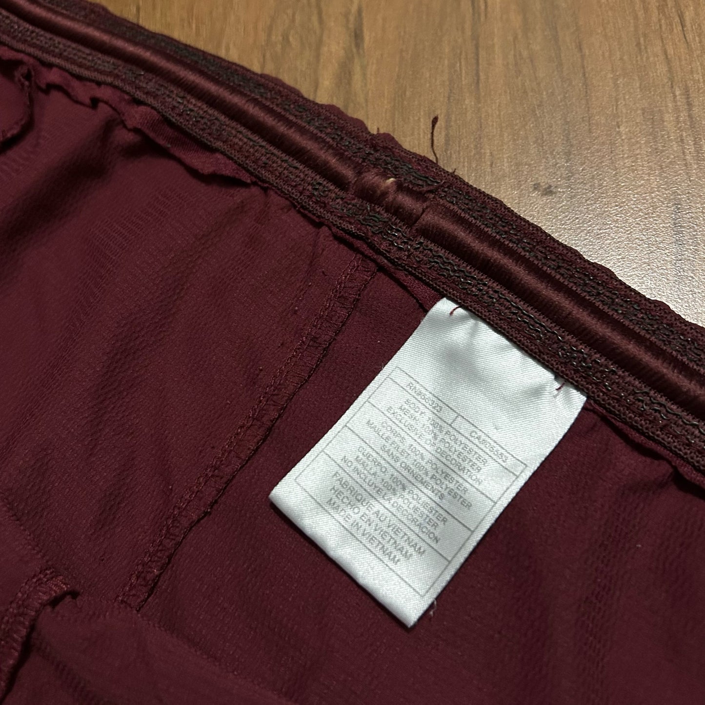 (M/L) Vintage Y2K Nike Arsenal Away Burgundy Soccer Shorts