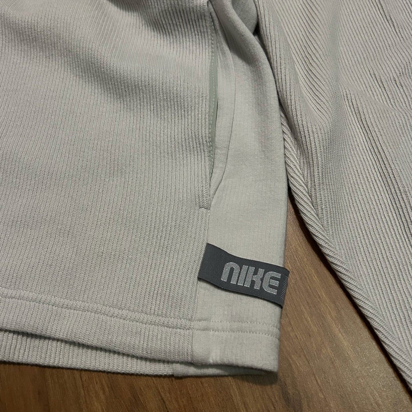 (XL) Vintage Y2K Nike Collared White Red Full Zip Track Jacket