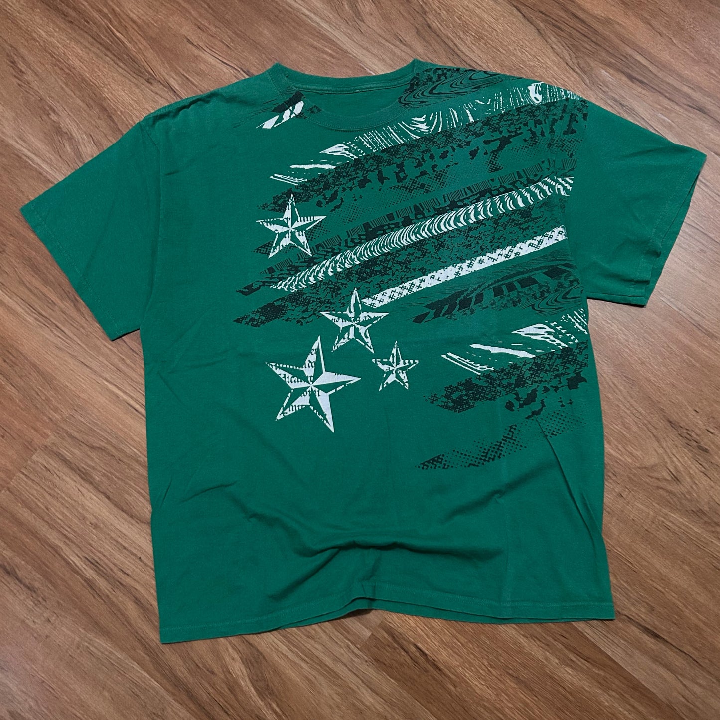 (XL) Vintage Y2K Carbon Stars Grunge AOP Green Graphic T-Shirt