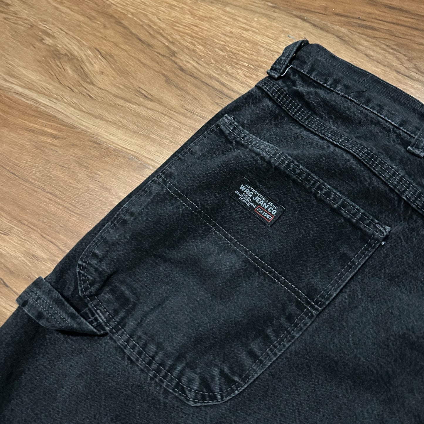 (36) Vintage 2000s Wrangler Authentic Issue Black Denim Jean Shorts
