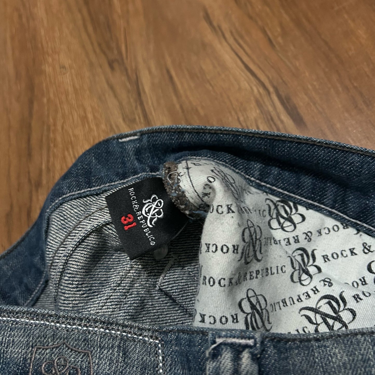(31) Vintage Rock & Republic Bootcut Flare Jeans