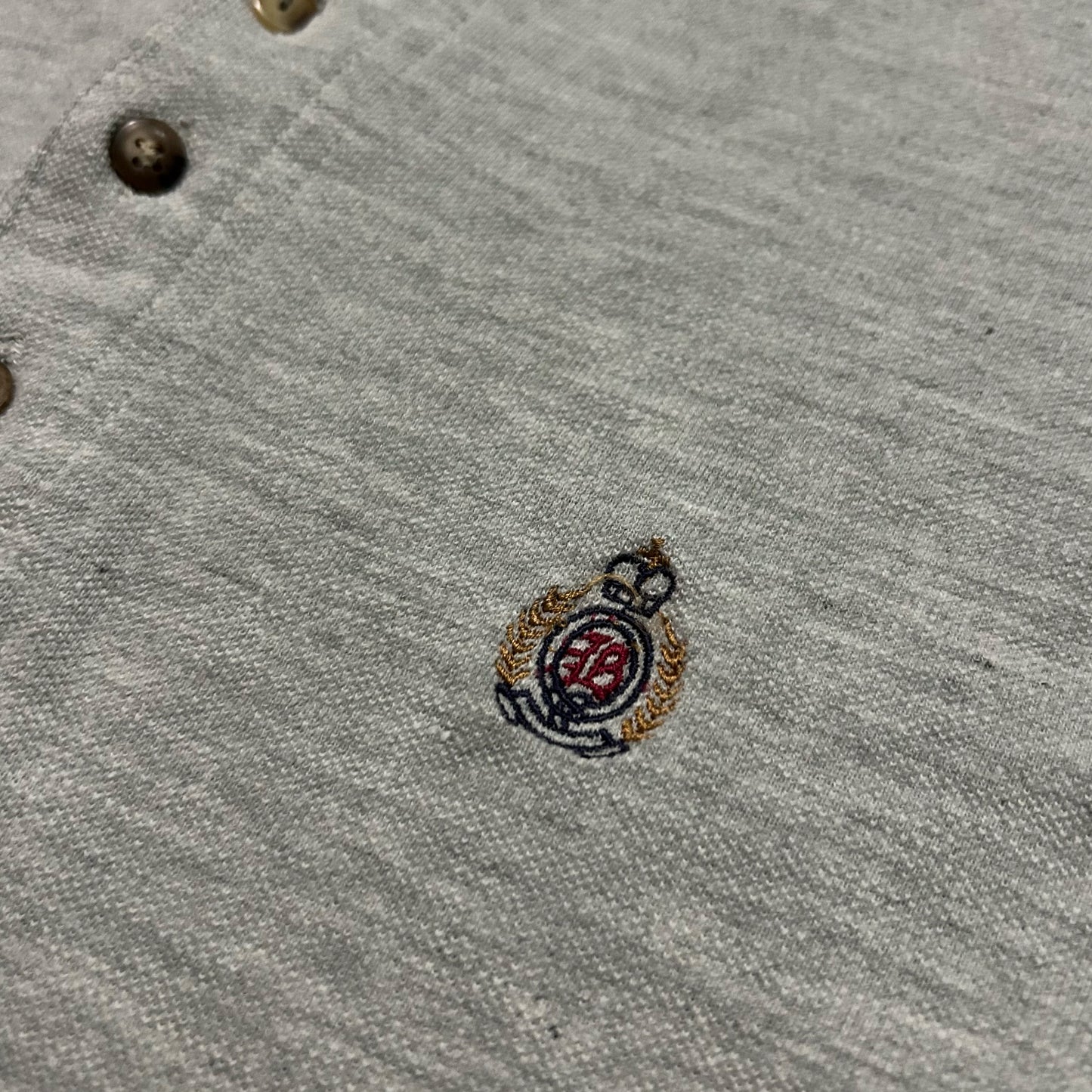 (M) Vintage 90s Bugle Boy Company Grey Longsleeve Embroidered Crest Henley Shirt