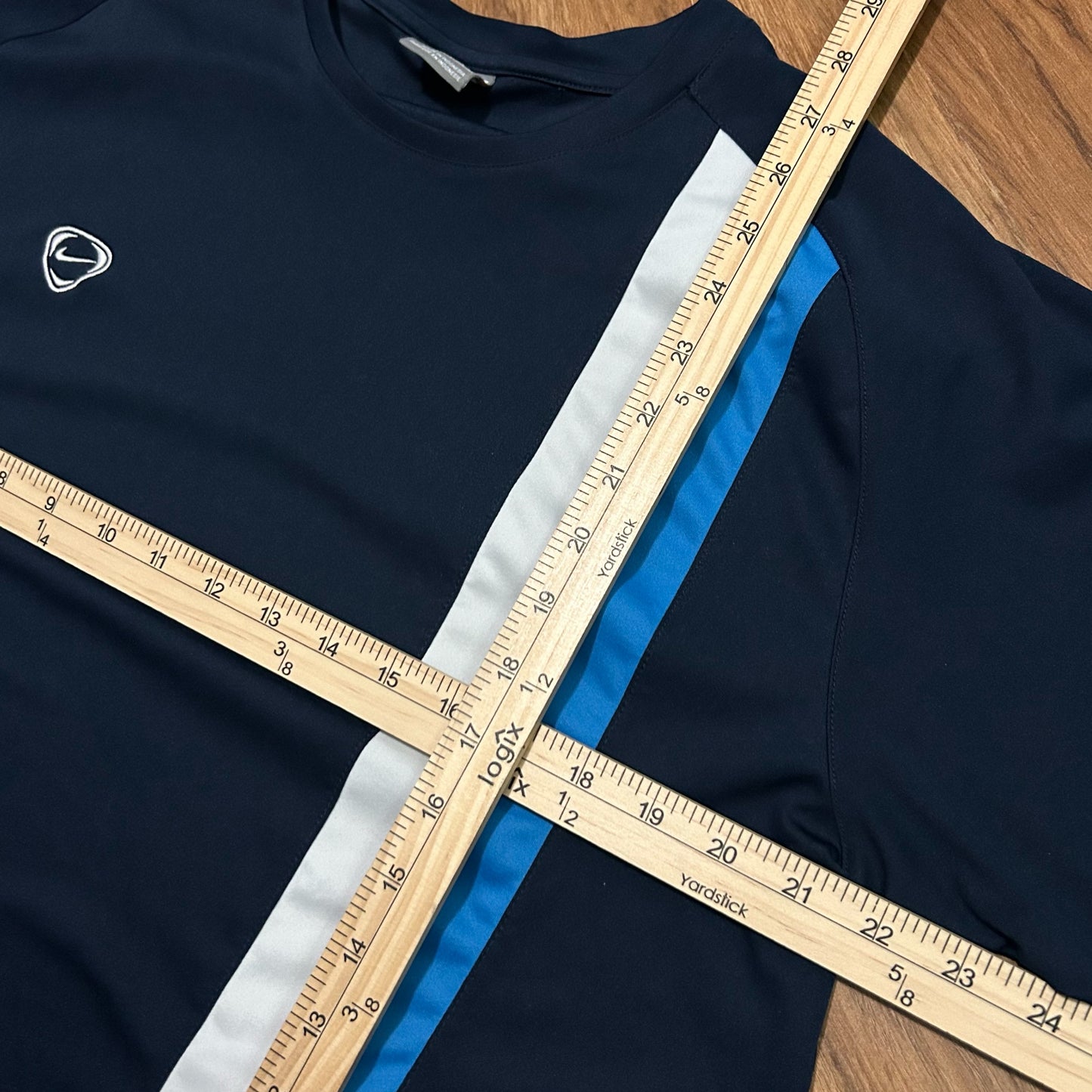 (XL) VIntage 2000s Nike Pinstripe Navy Blue Sportswear Shirt