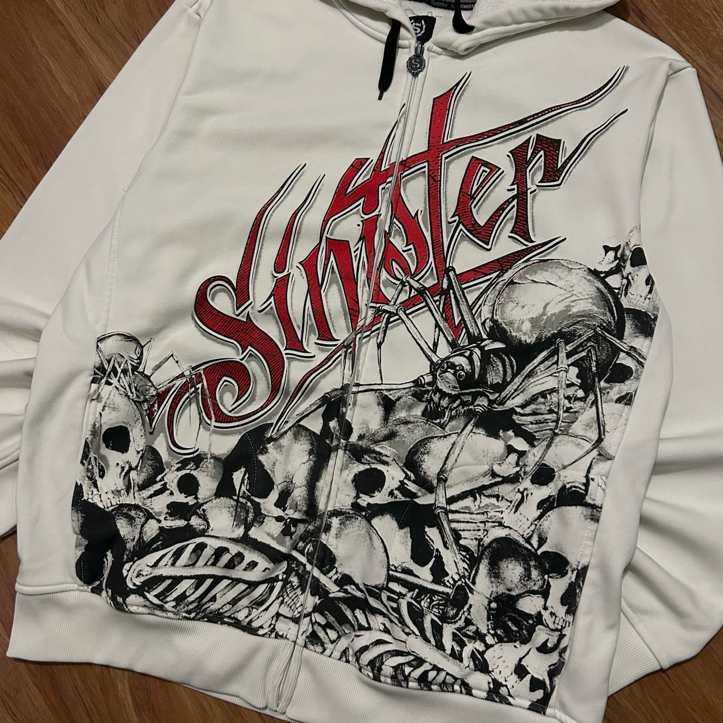 (L) Vintage Y2K Sinister Skull Bones Graphic White Full Zip Hoodie