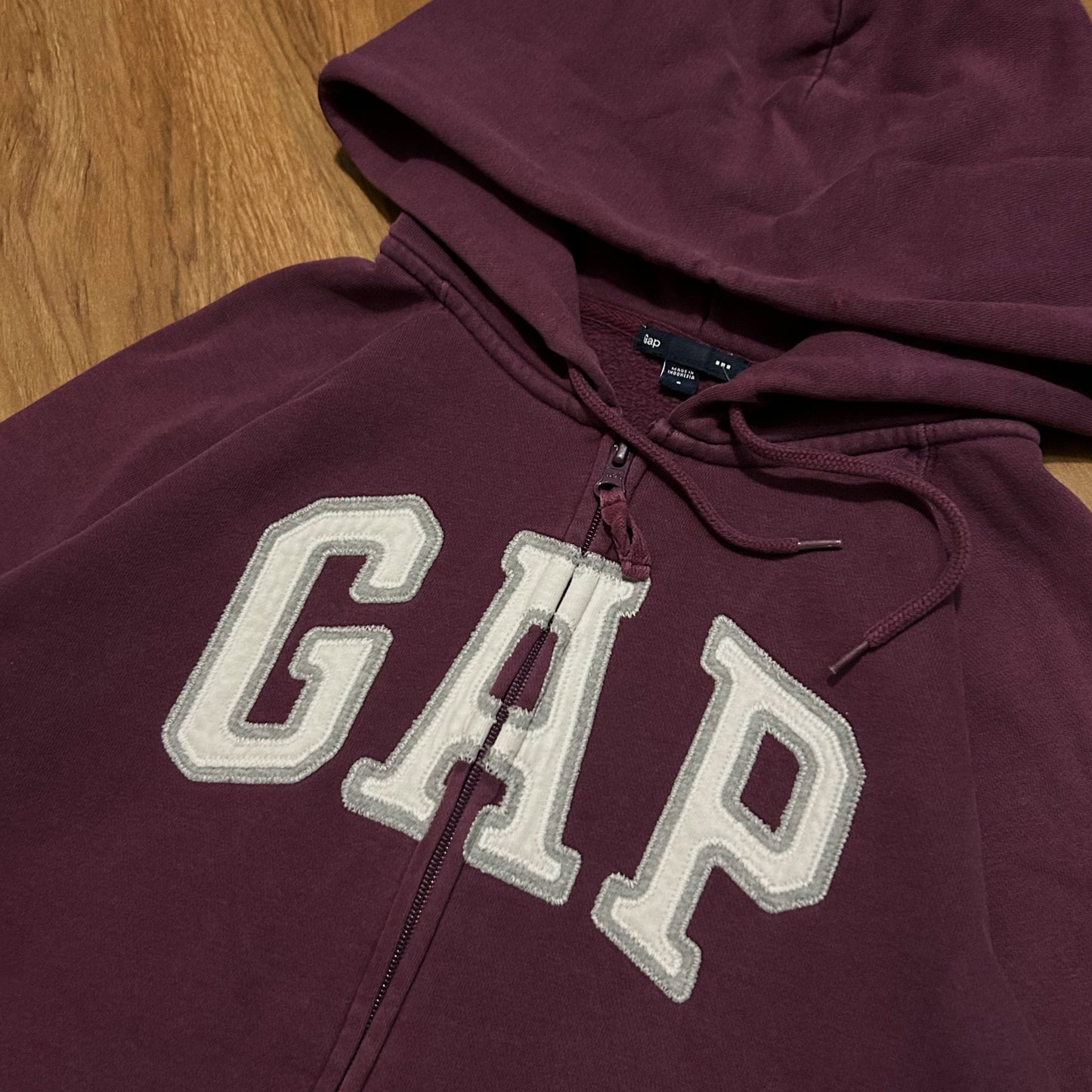 (S) Retro GAP Magenta Zip-Up Hoodie