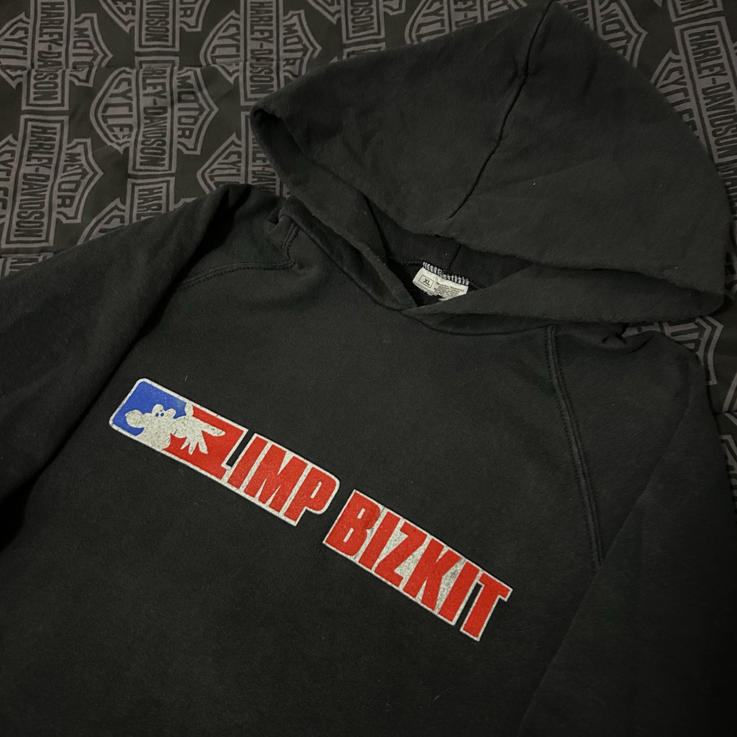 (XL) Vintage 1999 Limp Bizkit Red Cap Black Pullover Hoodie