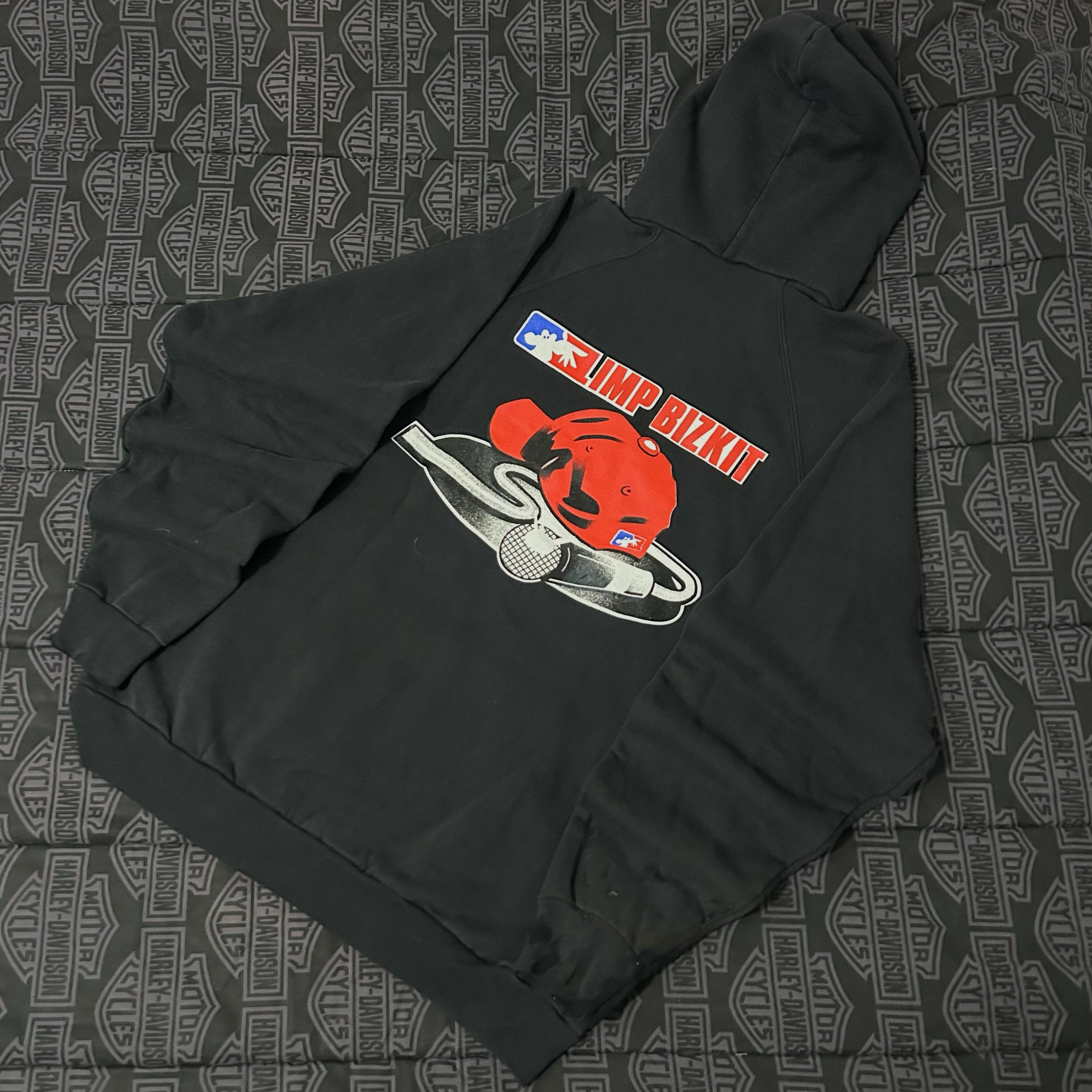 XL) Vintage 1999 Limp Bizkit Red Cap Black Pullover Hoodie