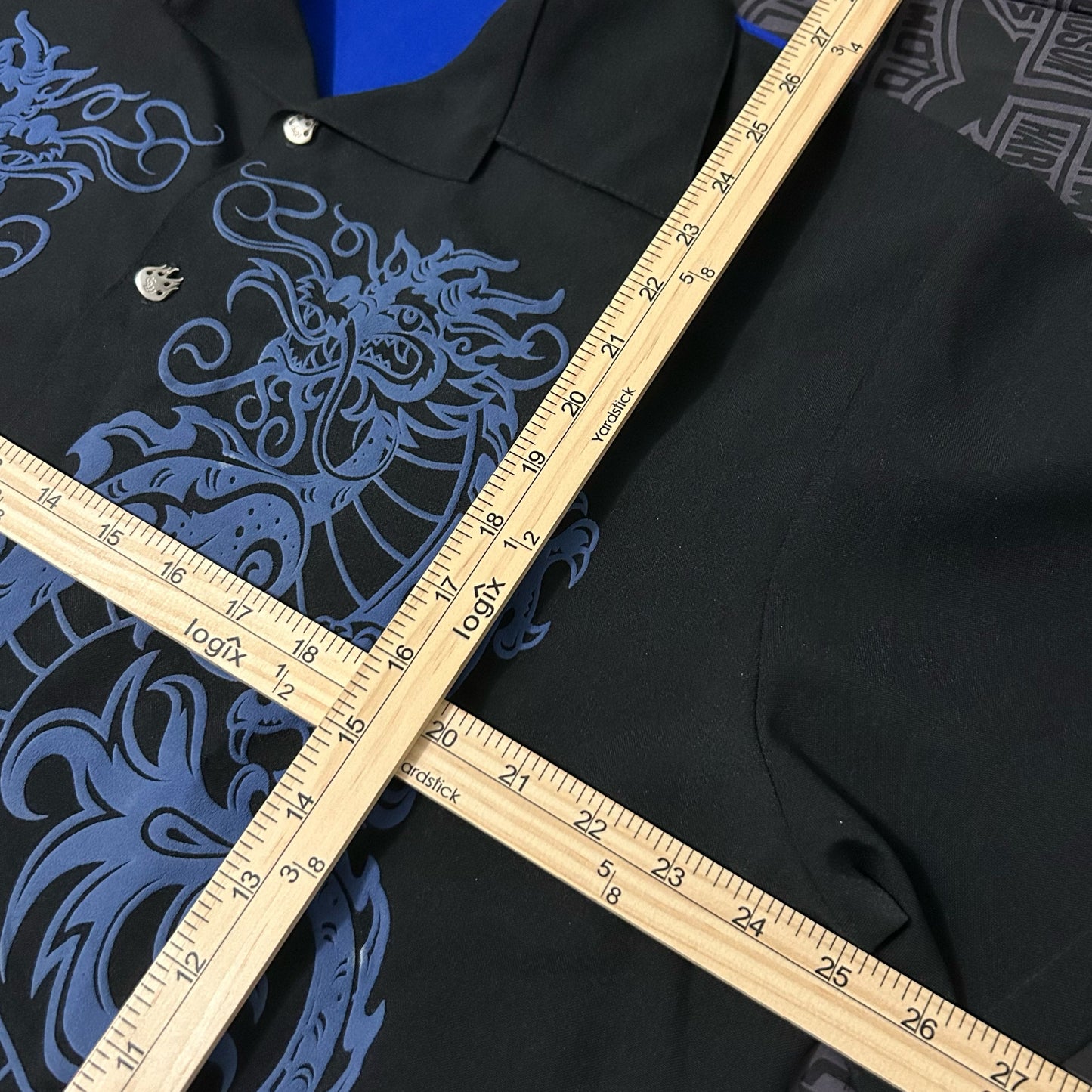 (XL) Vintage Casino Wear Y2K Dragon Embroidered Flame Button Up Shirt