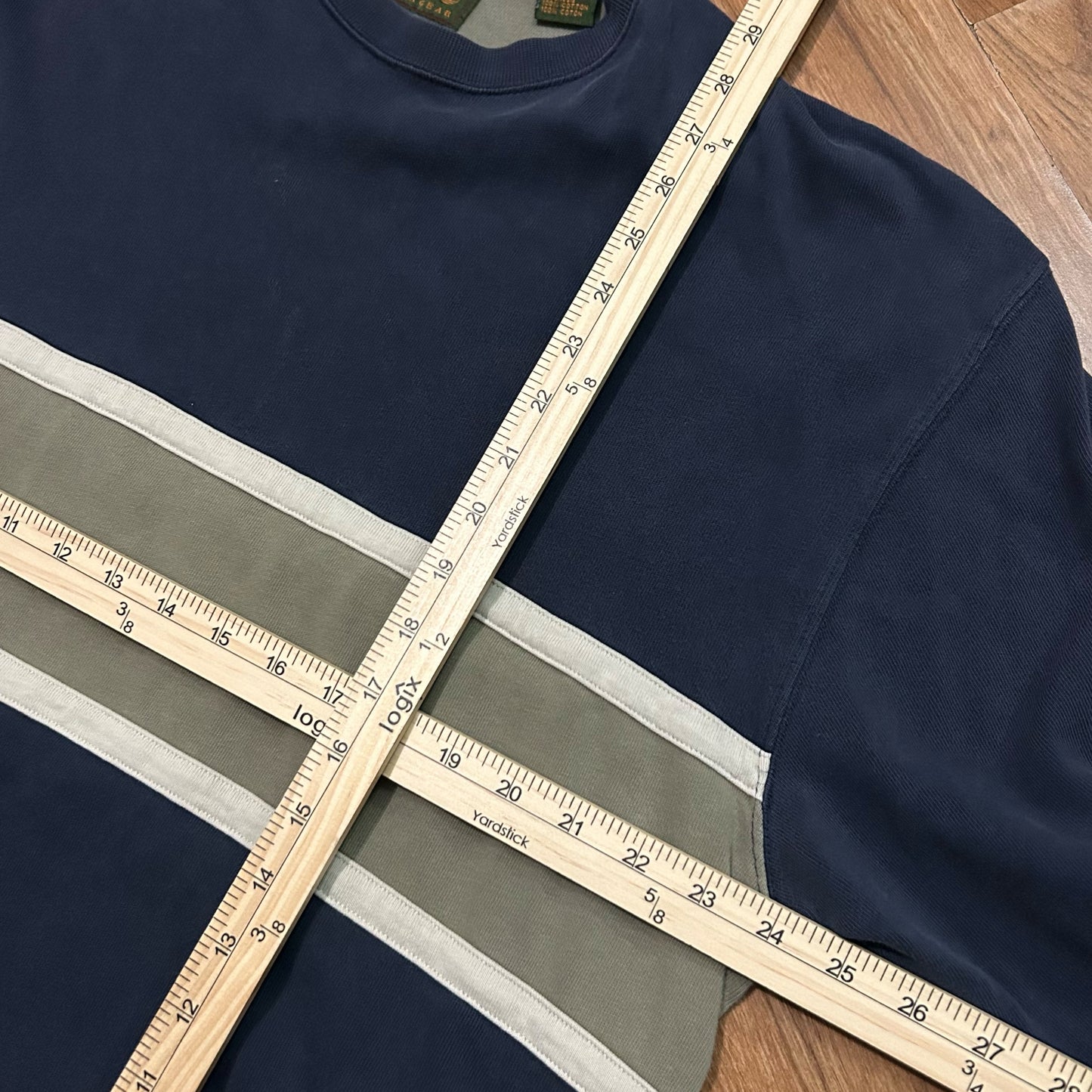 (XL) Vintage Timberland Two-Tone Long Sleeve Navy Shirt