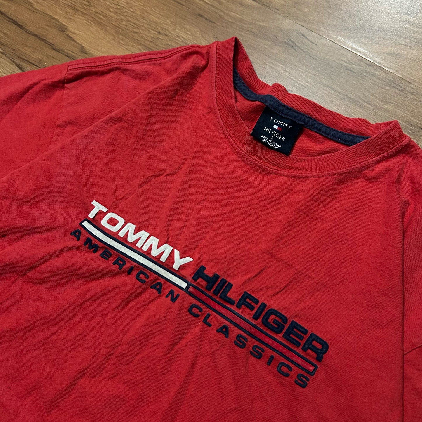 (L) Vintage 2000s Tommy Hilfiger American Classics Red T-Shirt